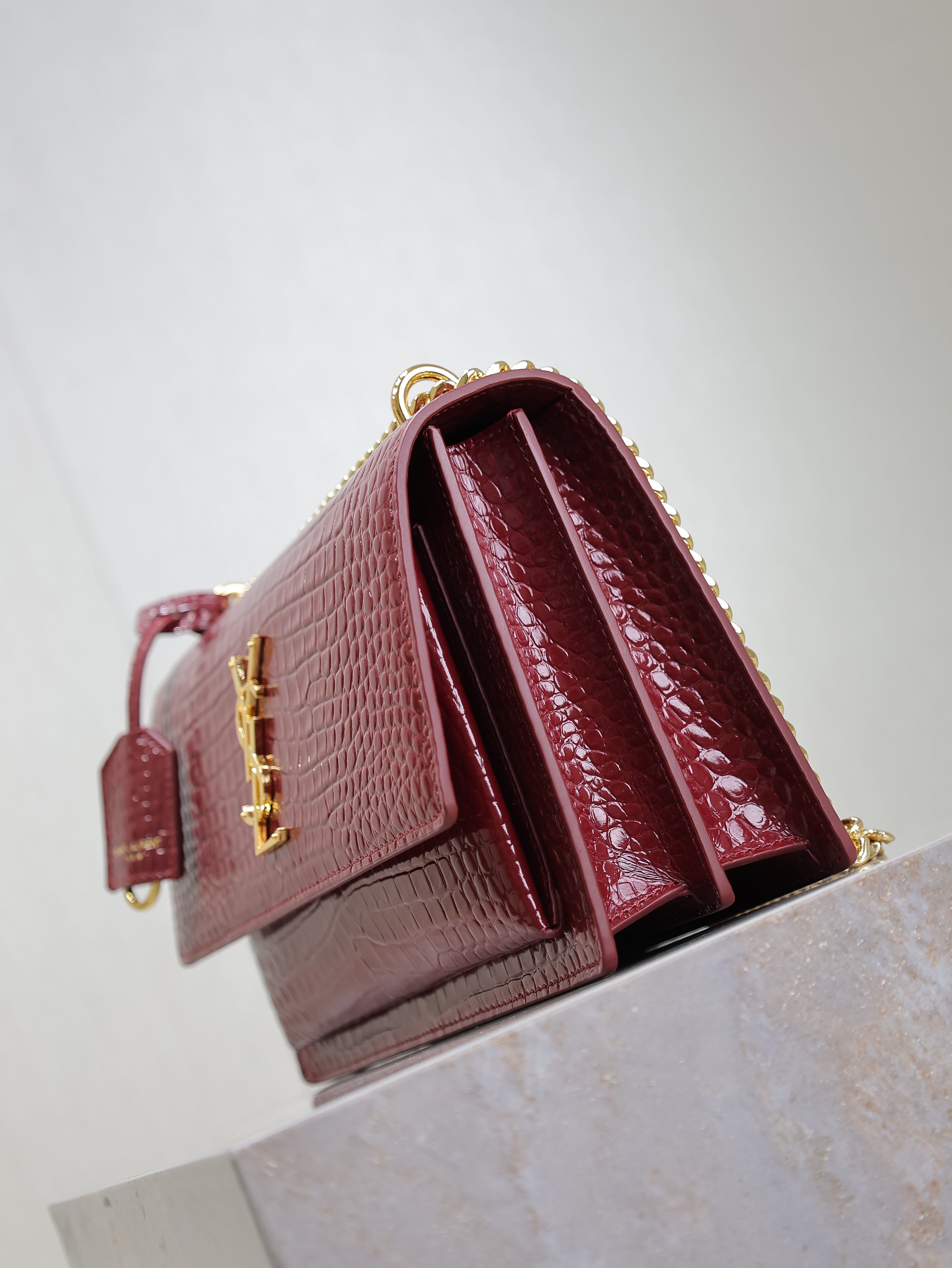 YSL Medium Sunset Shoulder Bag 22cm Burgundy Crocodile Pattern Leather
