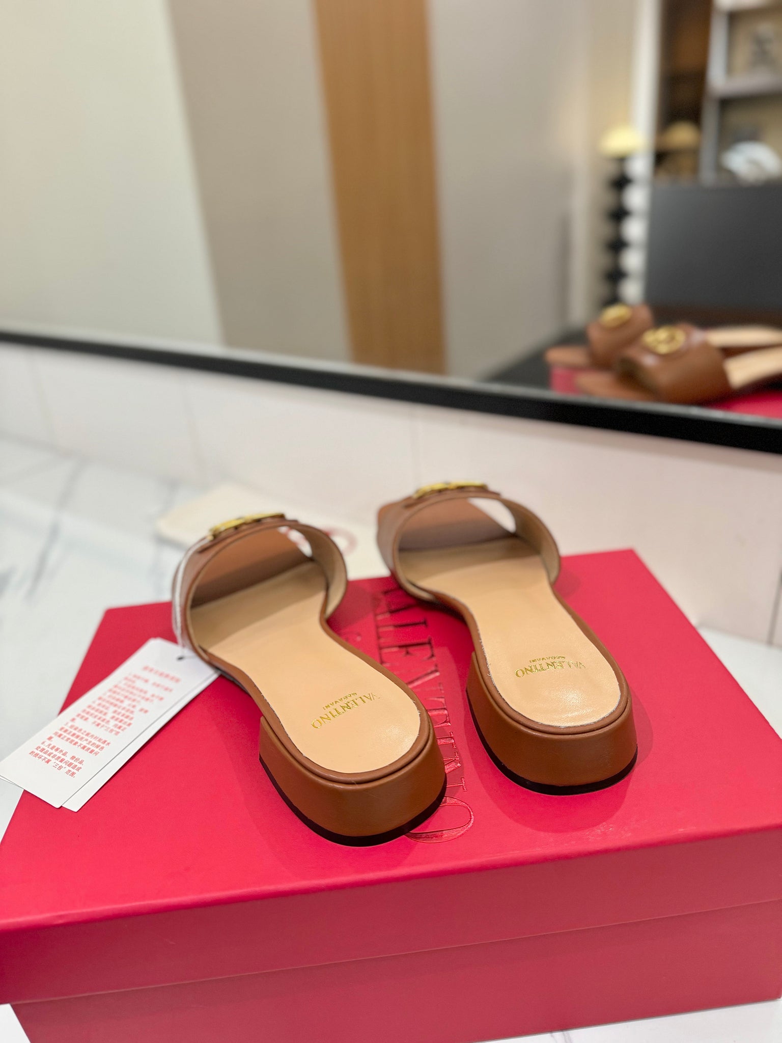 Valentino 26s Sandals Brown Smooth Calfskin With Gold Hardware