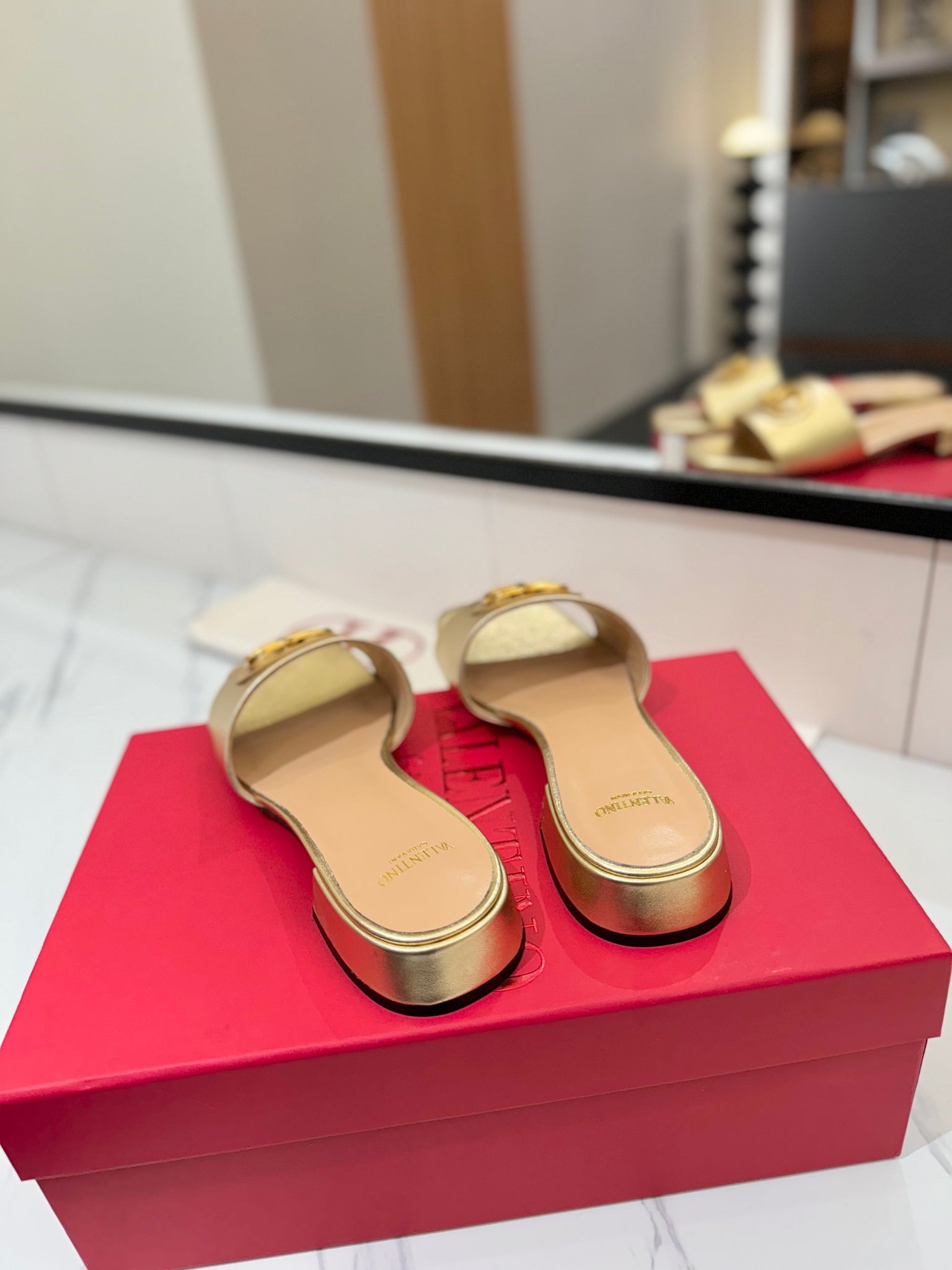 Valentino 26s Sandals Gold Smooth Calfskin With Gold Hardware