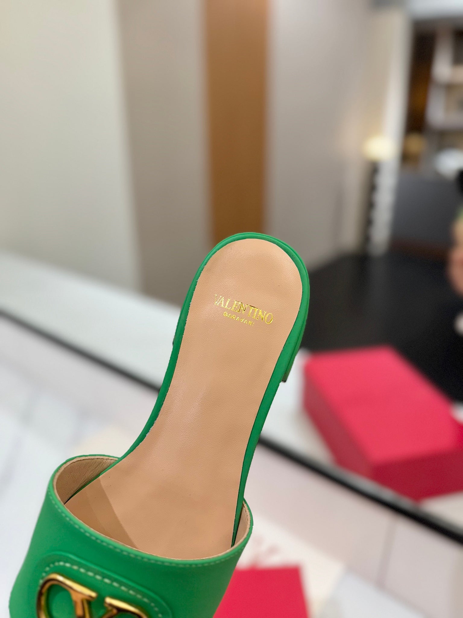Valentino 26s Sandals Green Smooth Calfskin With Gold Hardware