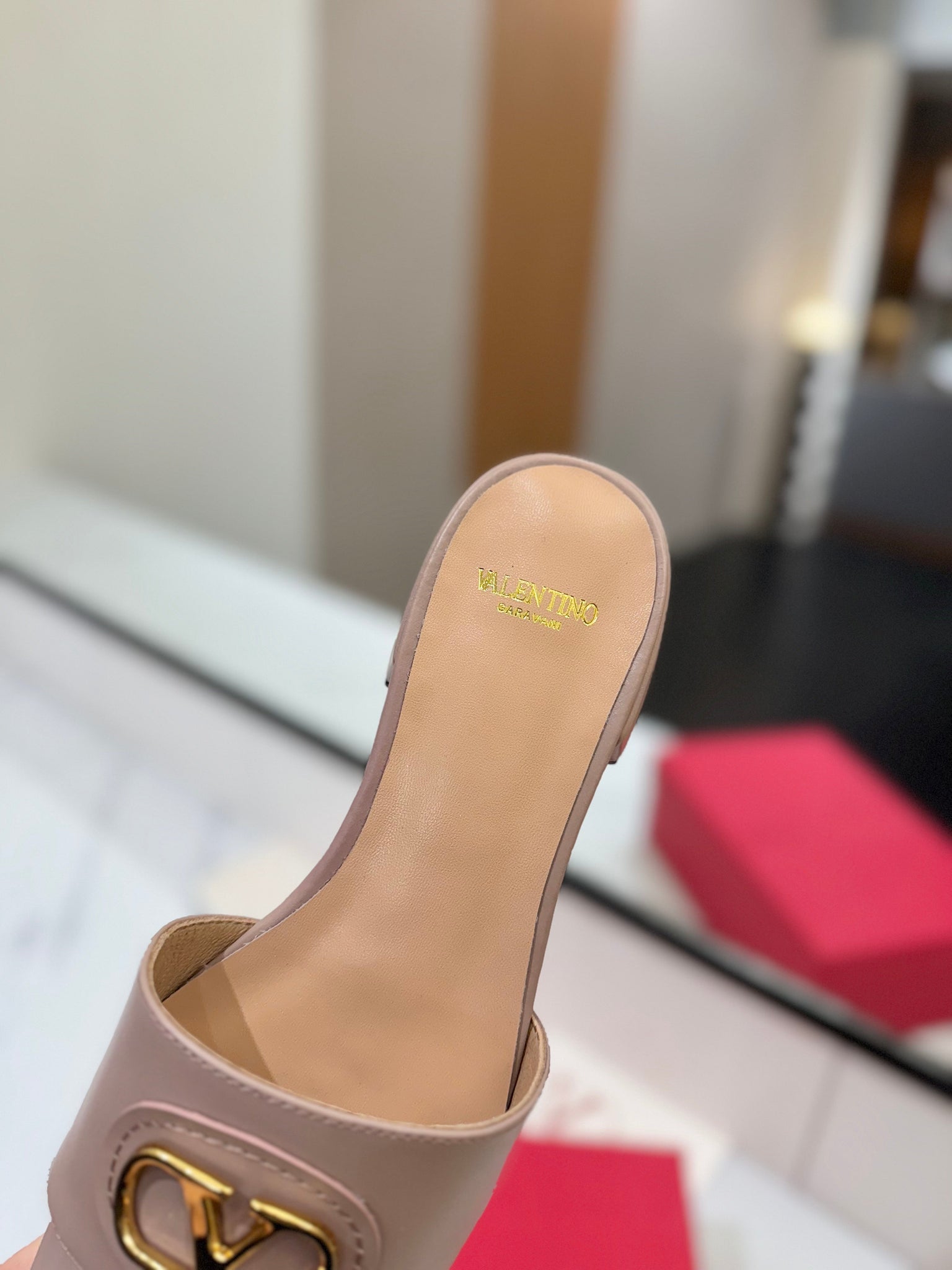 Valentino 26s Sandals Beige Smooth Calfskin With Gold Hardware