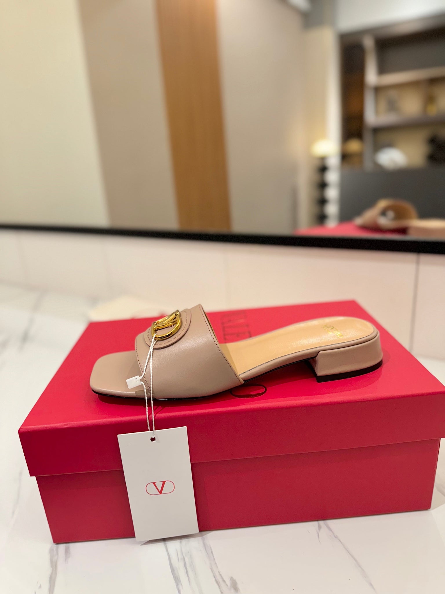 Valentino 26s Sandals Beige Smooth Calfskin With Gold Hardware