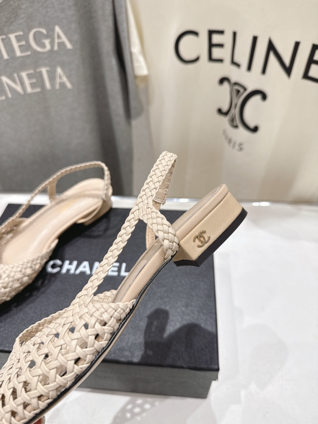 CC 26s Slingback Flat Beige Distinct Woven 888092