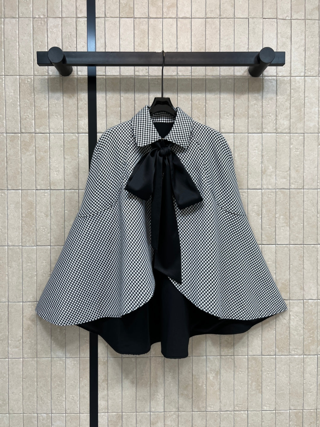 CD 26s Cape with Tied Neckline Black White Polyester Fiber