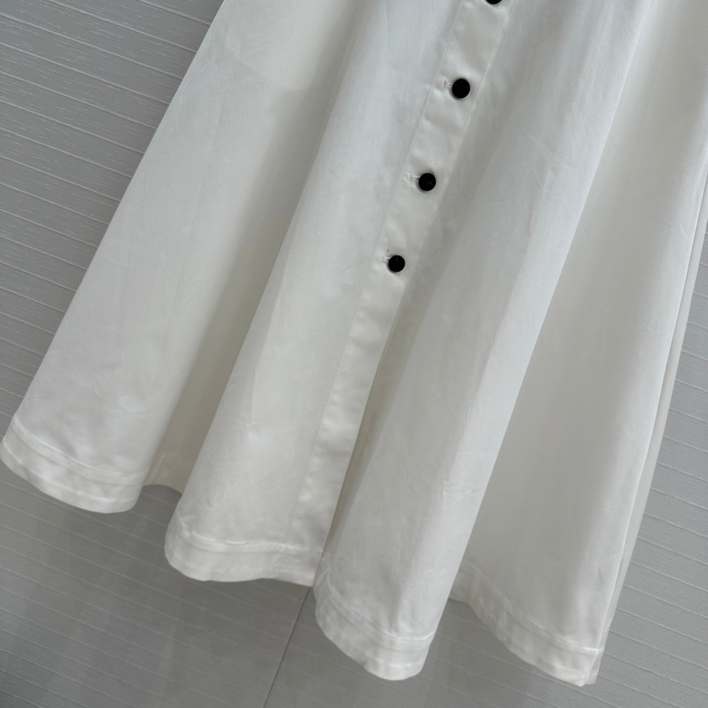 CD 25 Belted Single-breasted Long Skirt White Cotton
