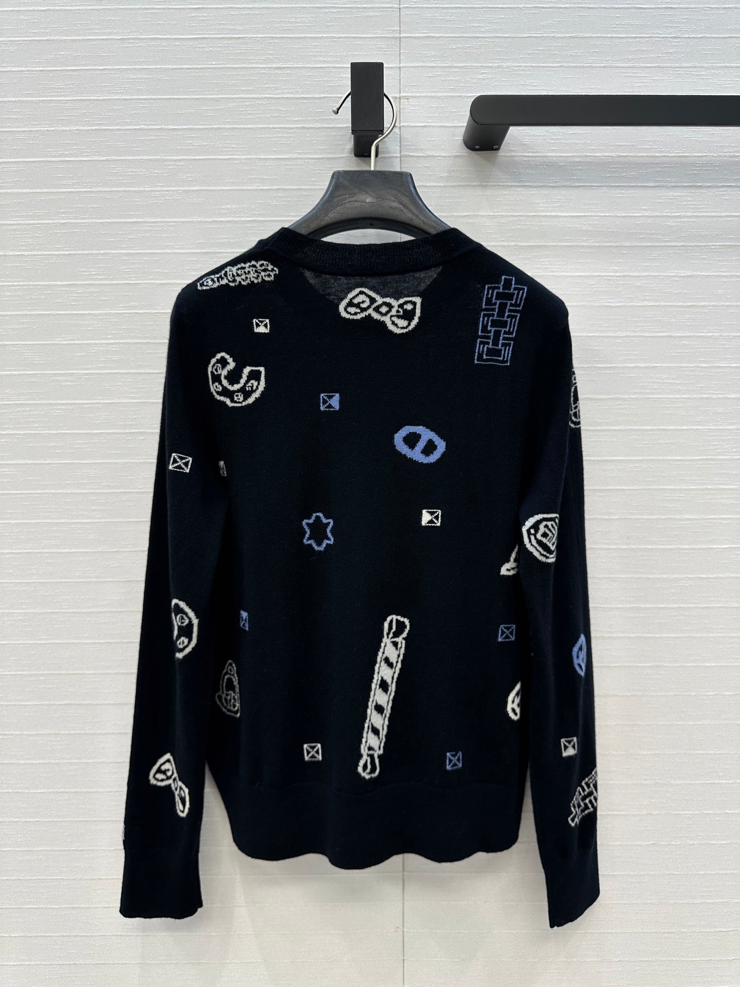 HM 25 Sweater Black Pattern Cashmere 02668