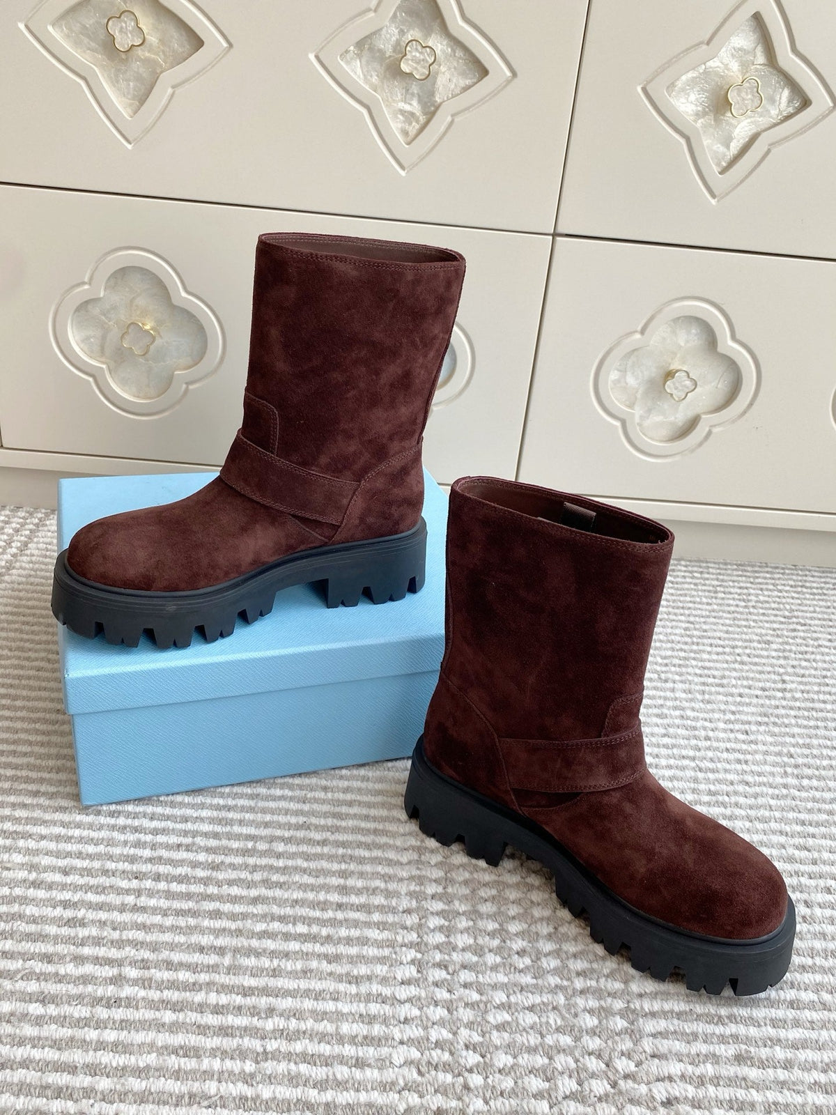 Prada 26s Ankle Boots Brown Suede 140622