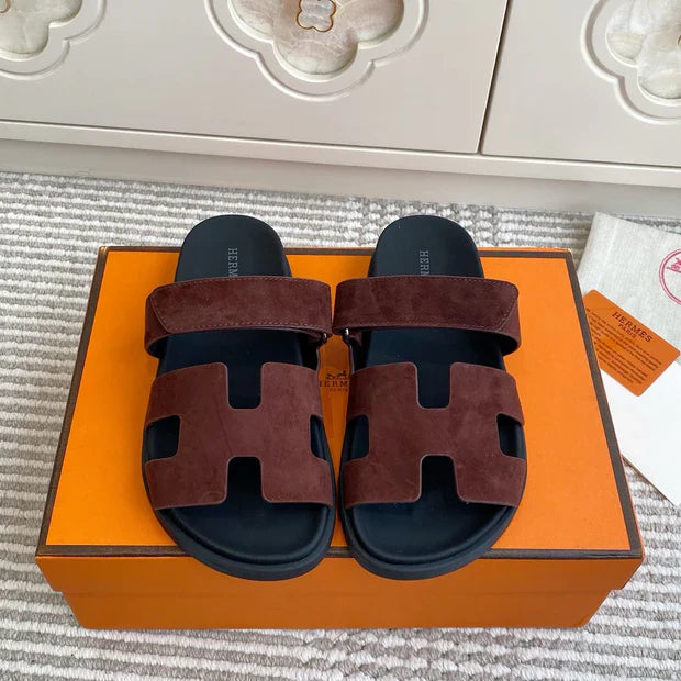 HM 2026 Velcro Slippers Reddish Brown Suede 667461