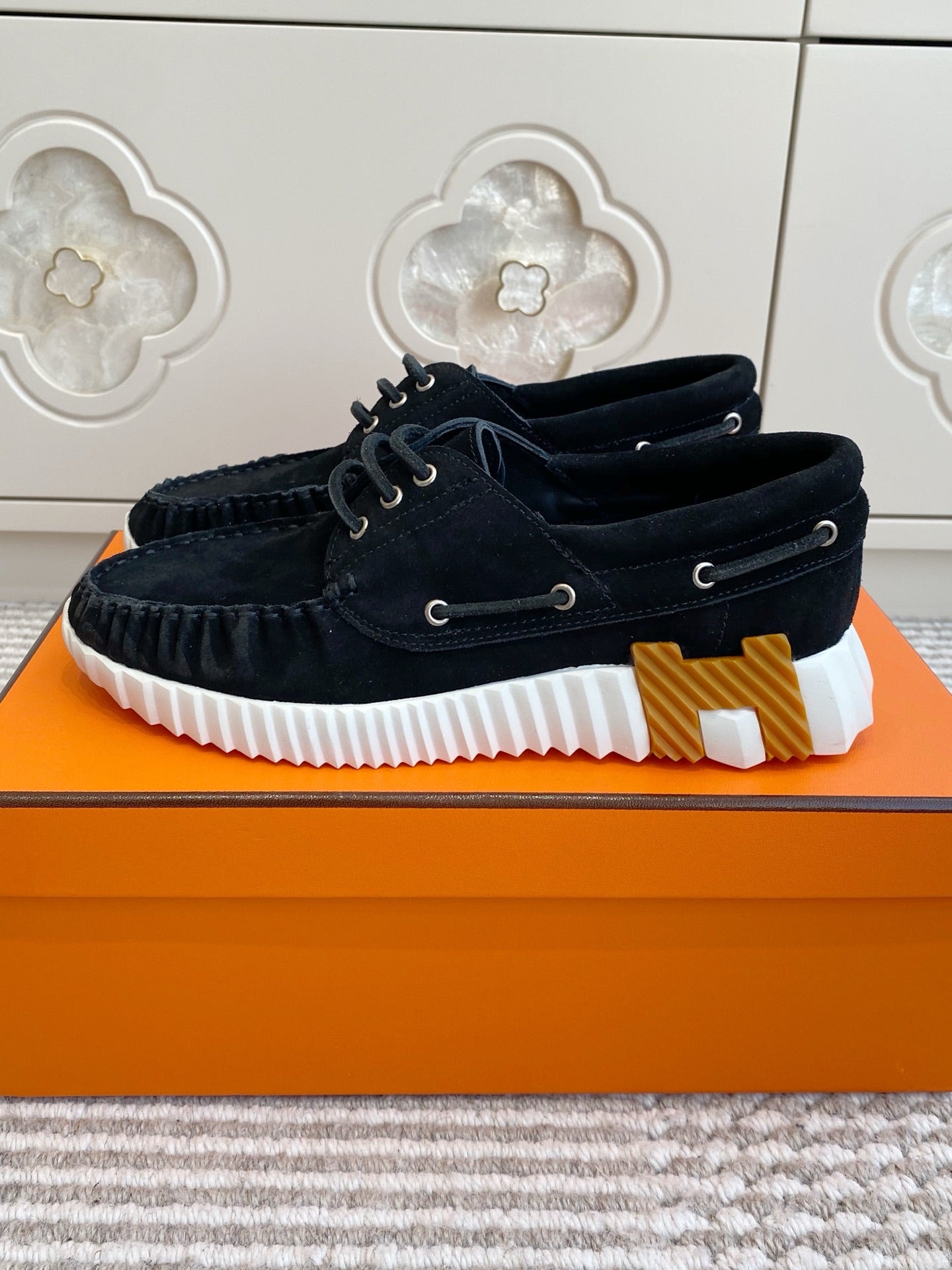 HM Ketch Sneakers Black Suede