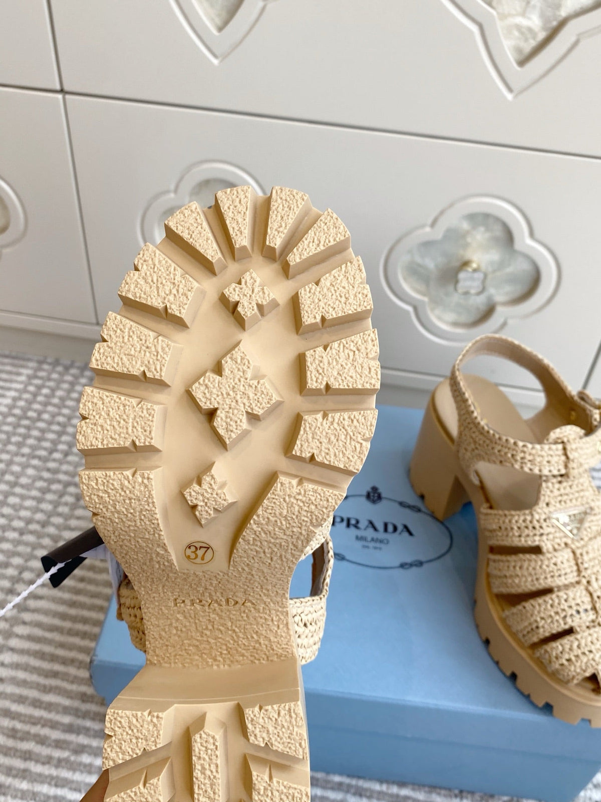 Prada 26s Fisherman Platform Sandals 8.5cm Beige Raffia 122240