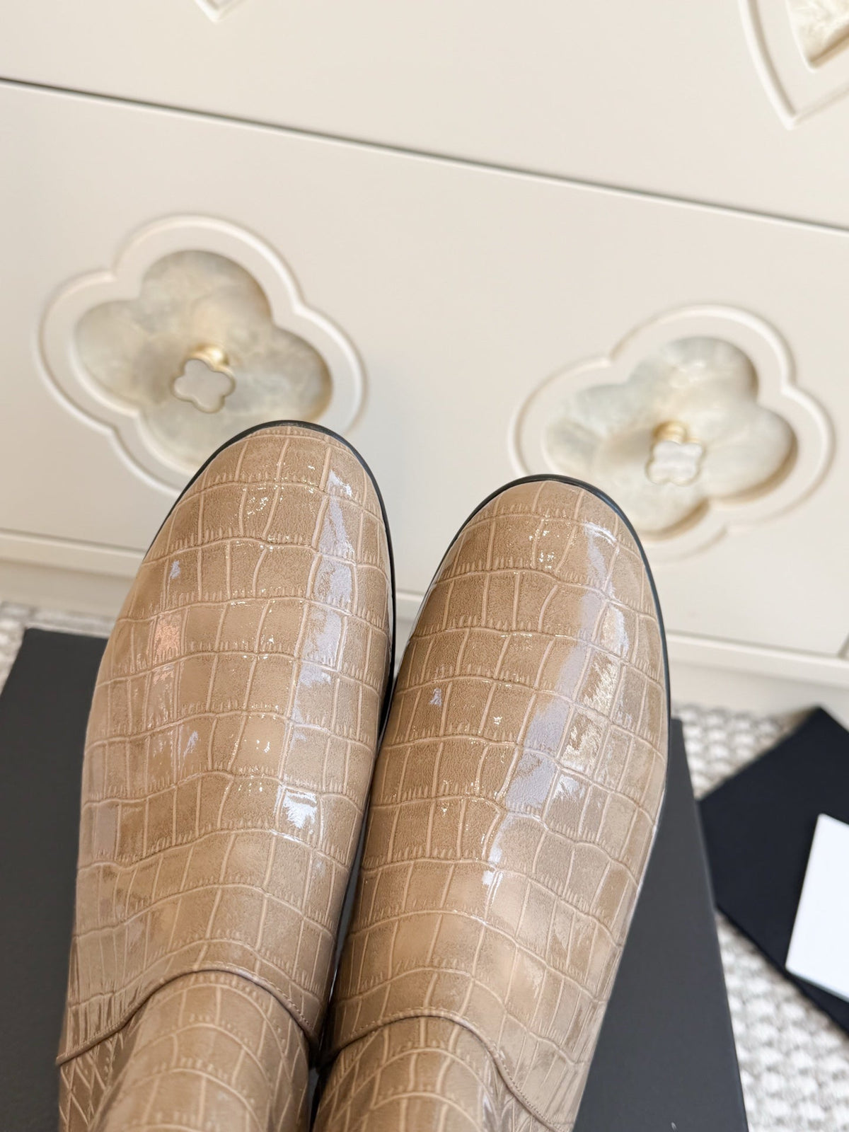 CC 26s Croc Embossed Ankle Boots Beige Patent 122041