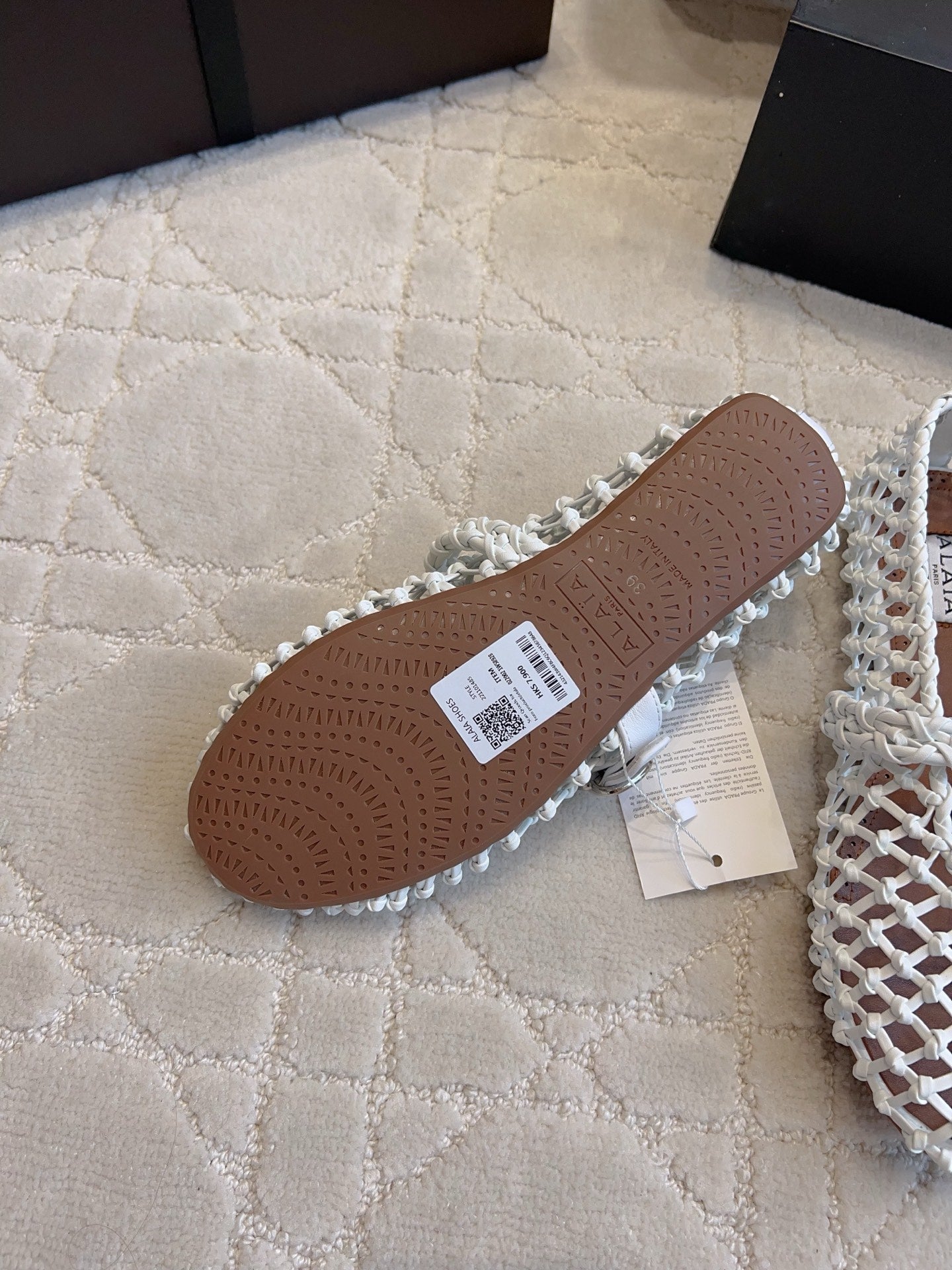 Alaïa Fishnet Ballet Flats White Sheepskin 851457