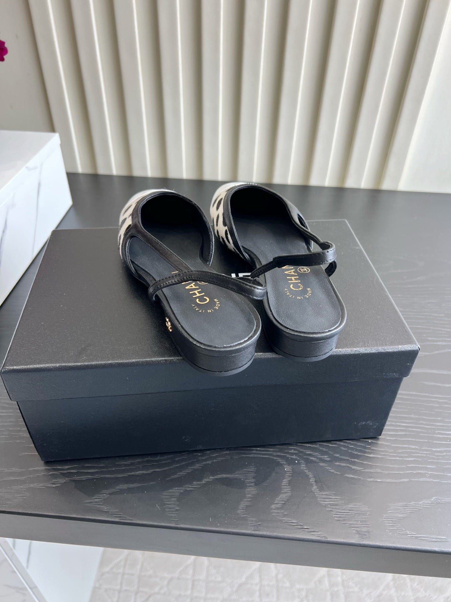 CC 26s Slingback Black White Horsehair 850770