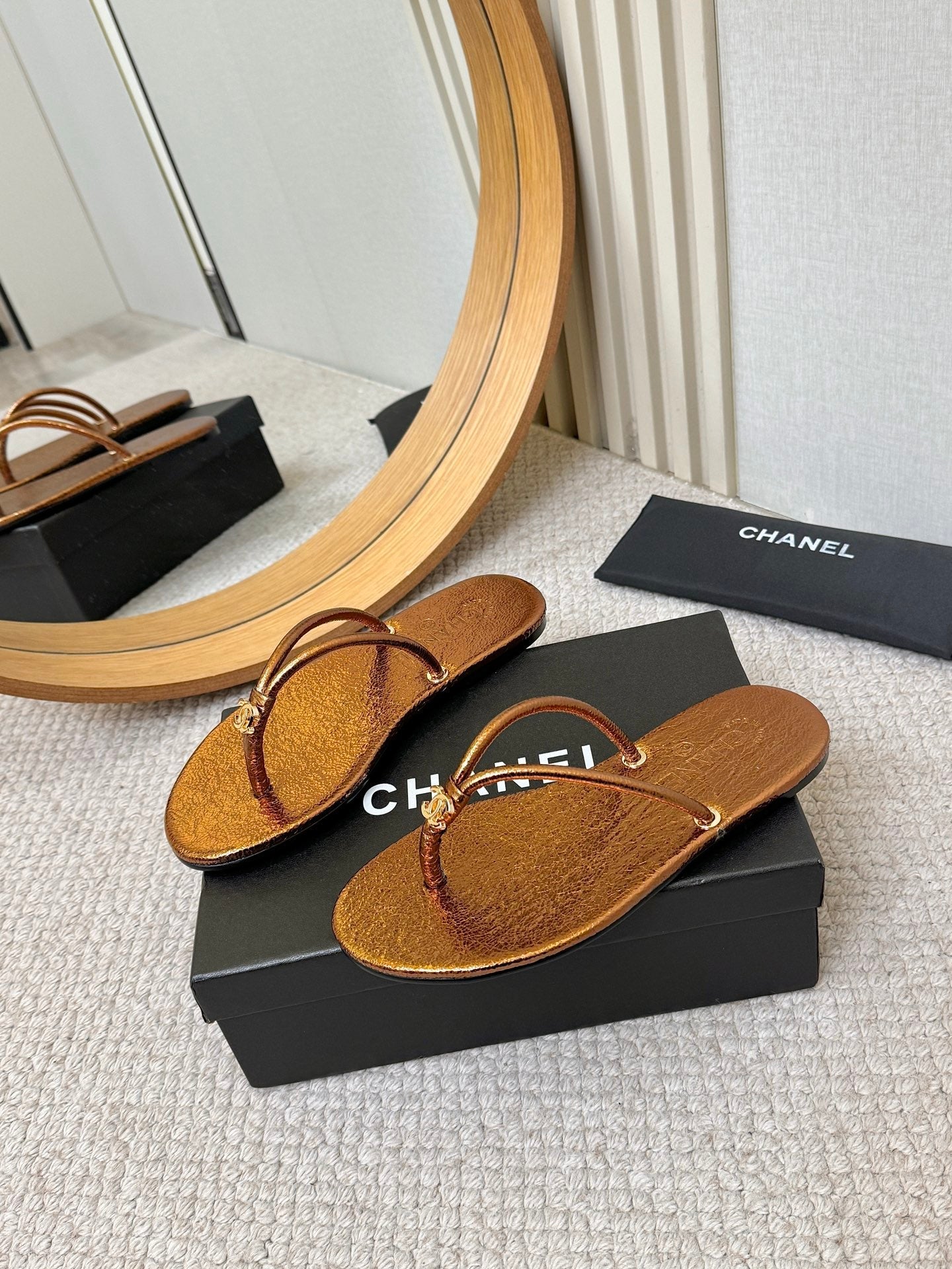 CC 2026 Thong Sandal Copper Metalic Calfskin 826473