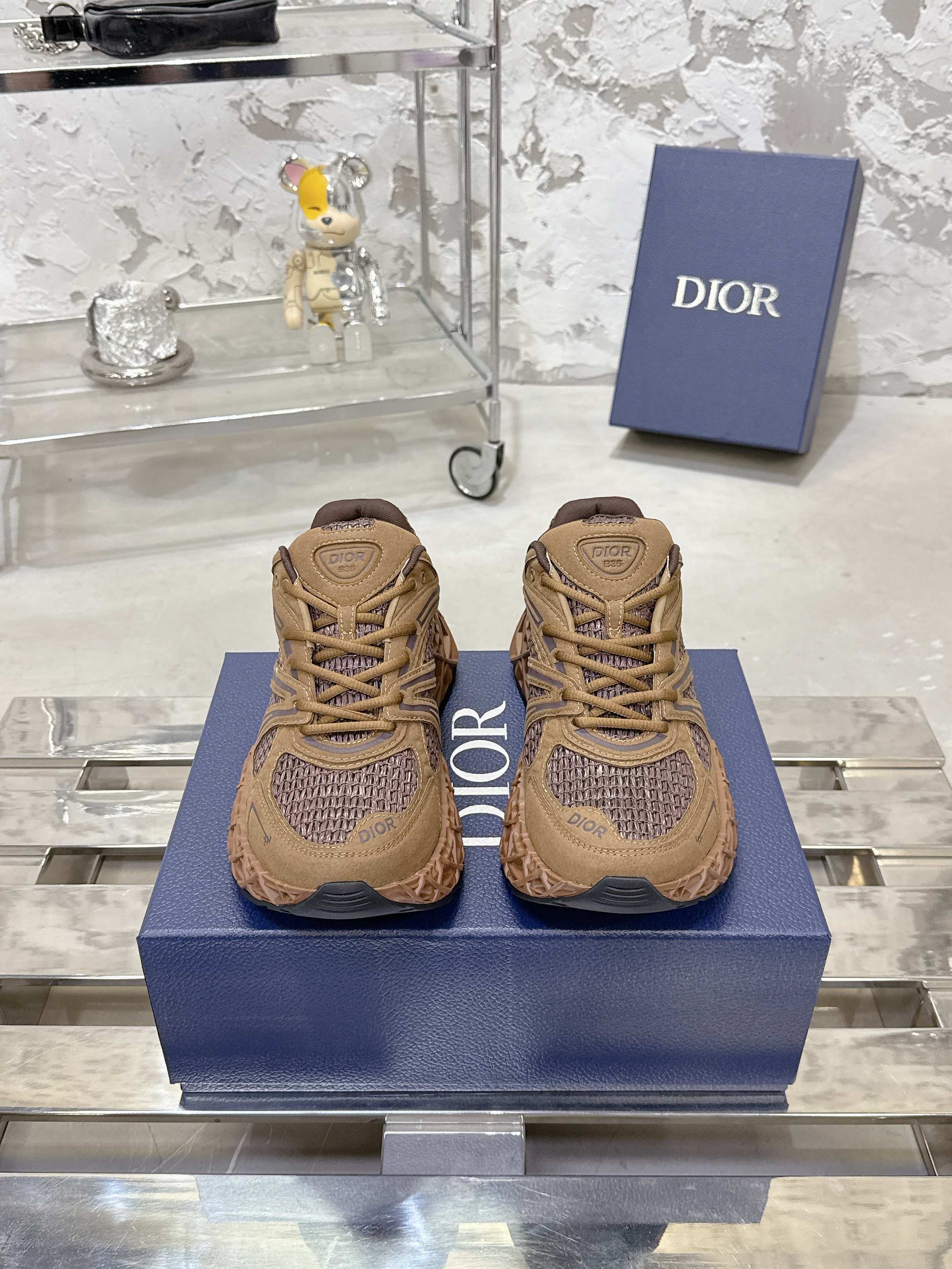 CD 26s Sneaker Brown Mesh Suede 905045