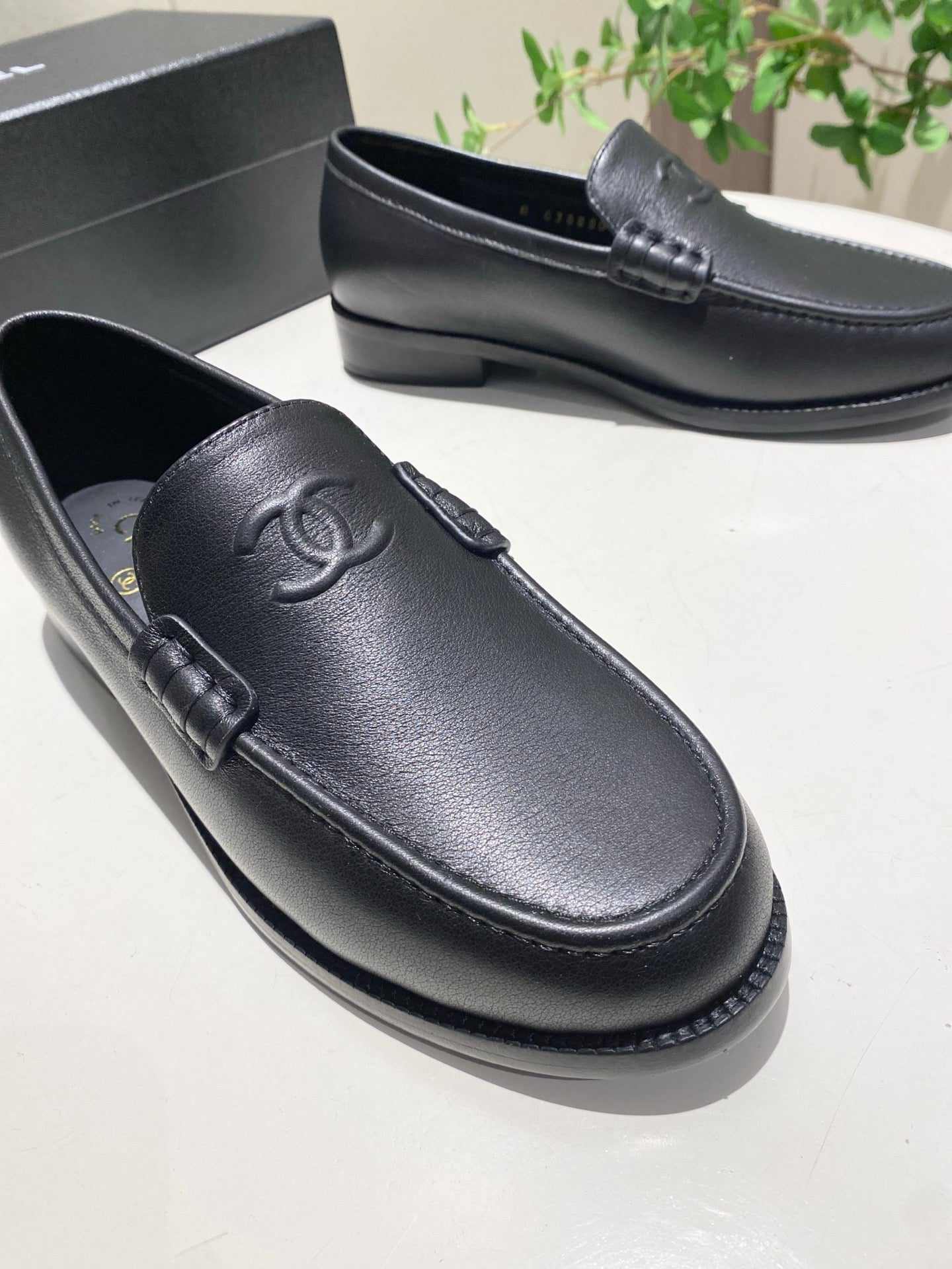 CC 26s Moccasin Loafers Black Calfskin 767265