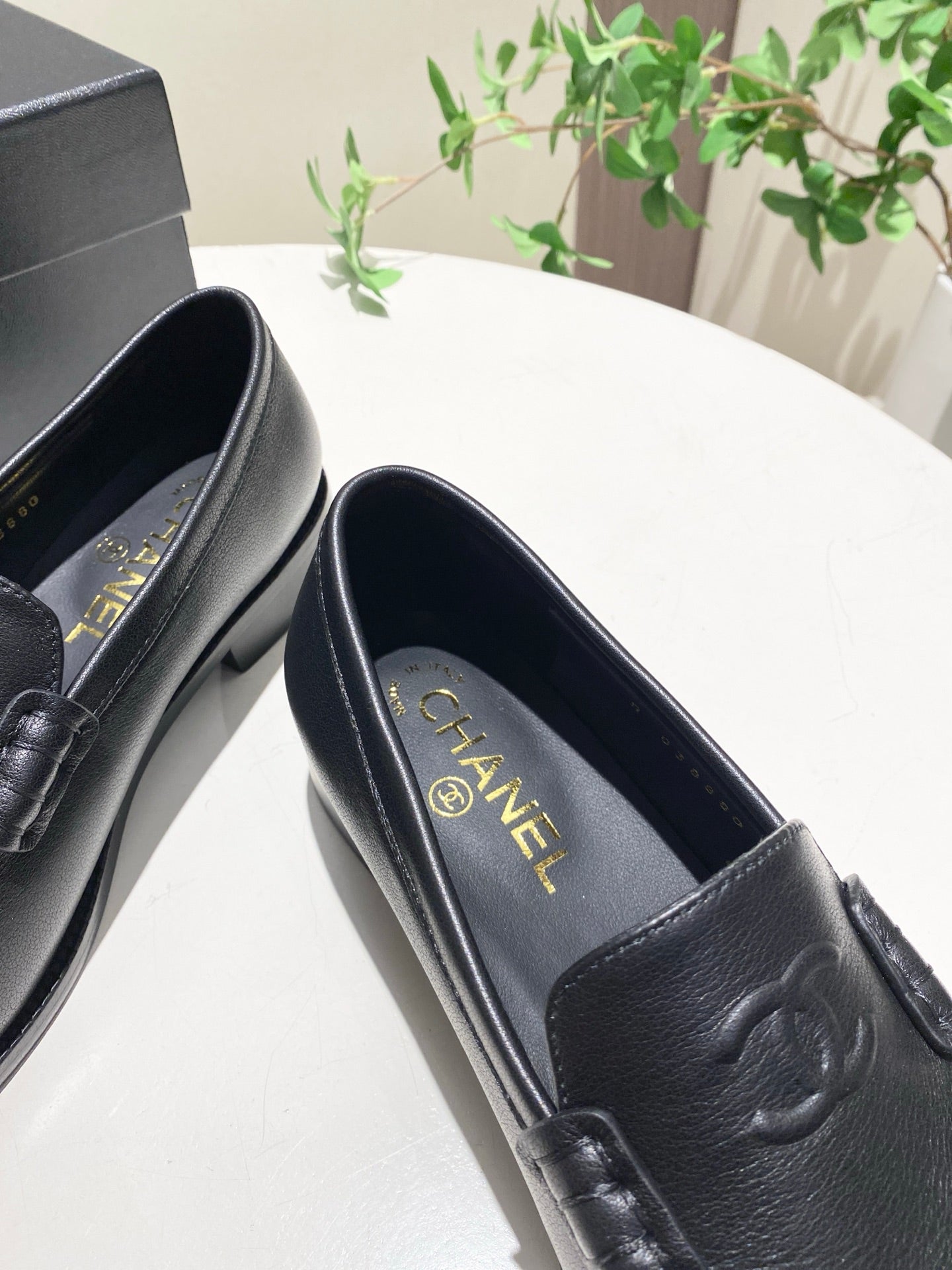 CC 26s Moccasin Loafers Black Calfskin 767265