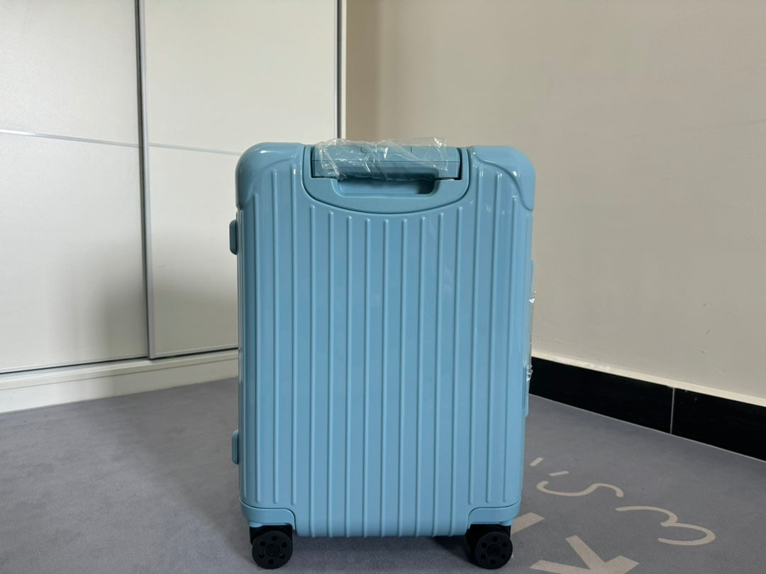 Rimowa 2025 Essential Suitcase Glacier Blue Polycarbonate 274073