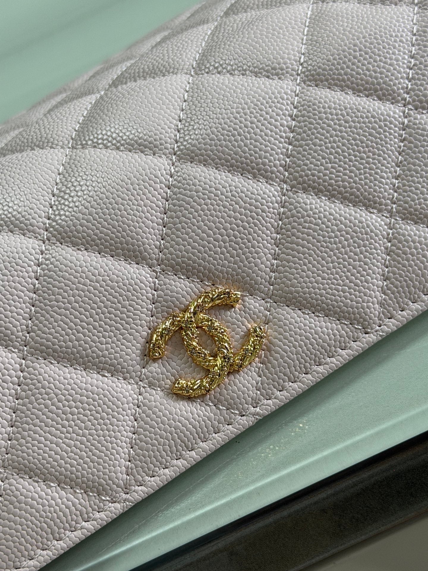 CC 26P Long Flip Wallet Light Pink Quited Caviar Leather