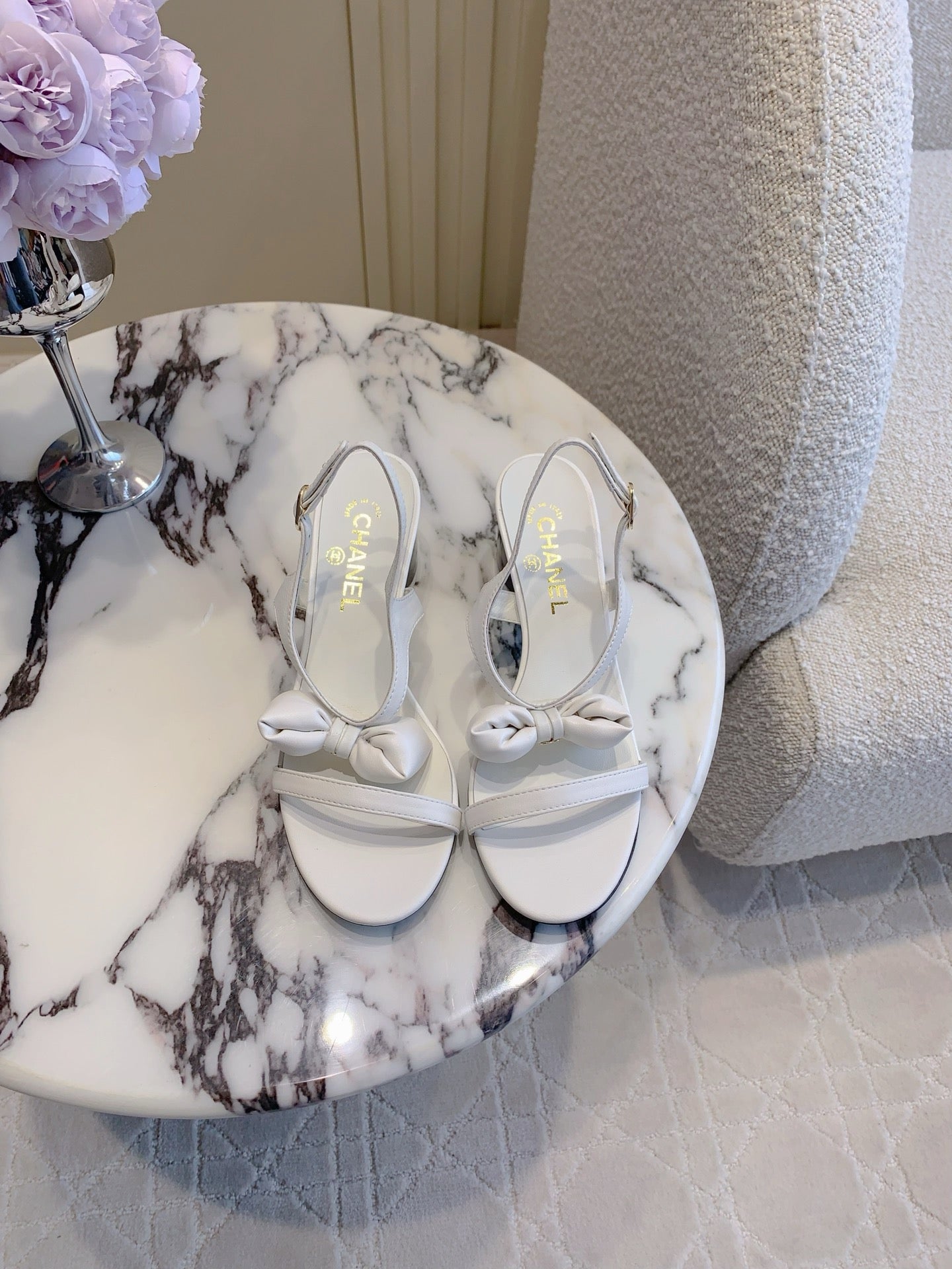 CC 26s Bow-Tie Sandals 6.5cm White Lambskin 906128