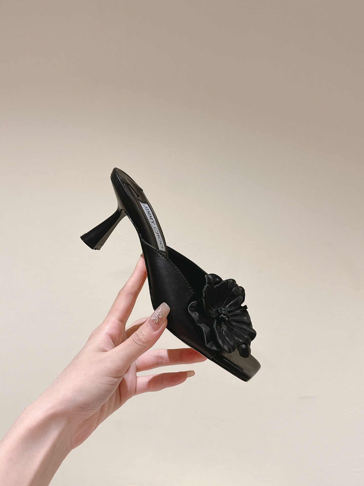 Jimmy Choo Amita Flowers Sandal 4.5cm Black Sheepskin 659644
