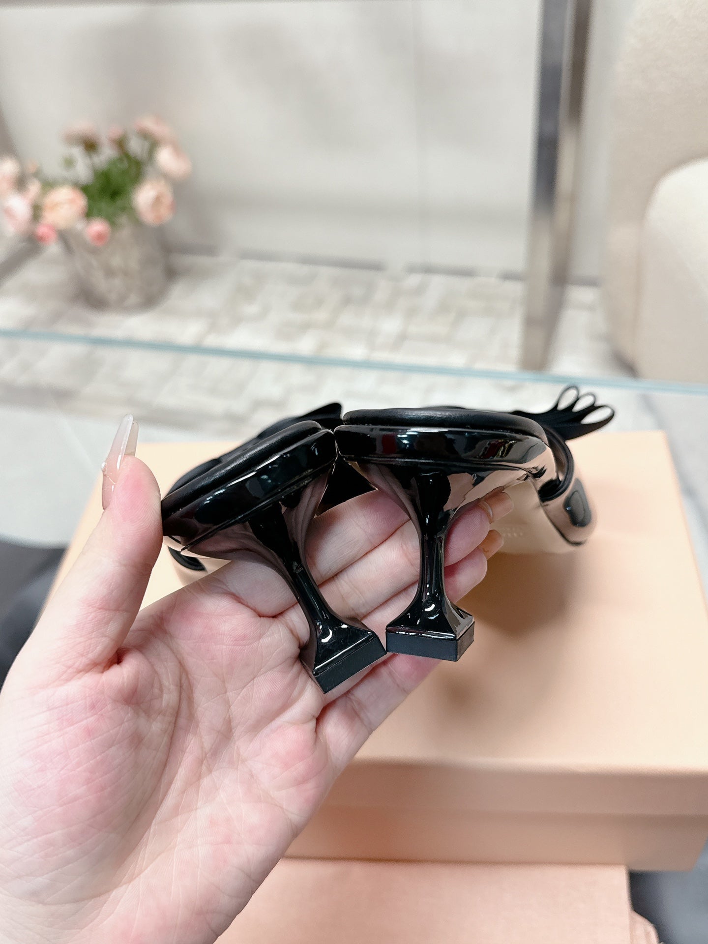 Miu Mordoré Black Bows Mules  50mm Black Cowhide 445521