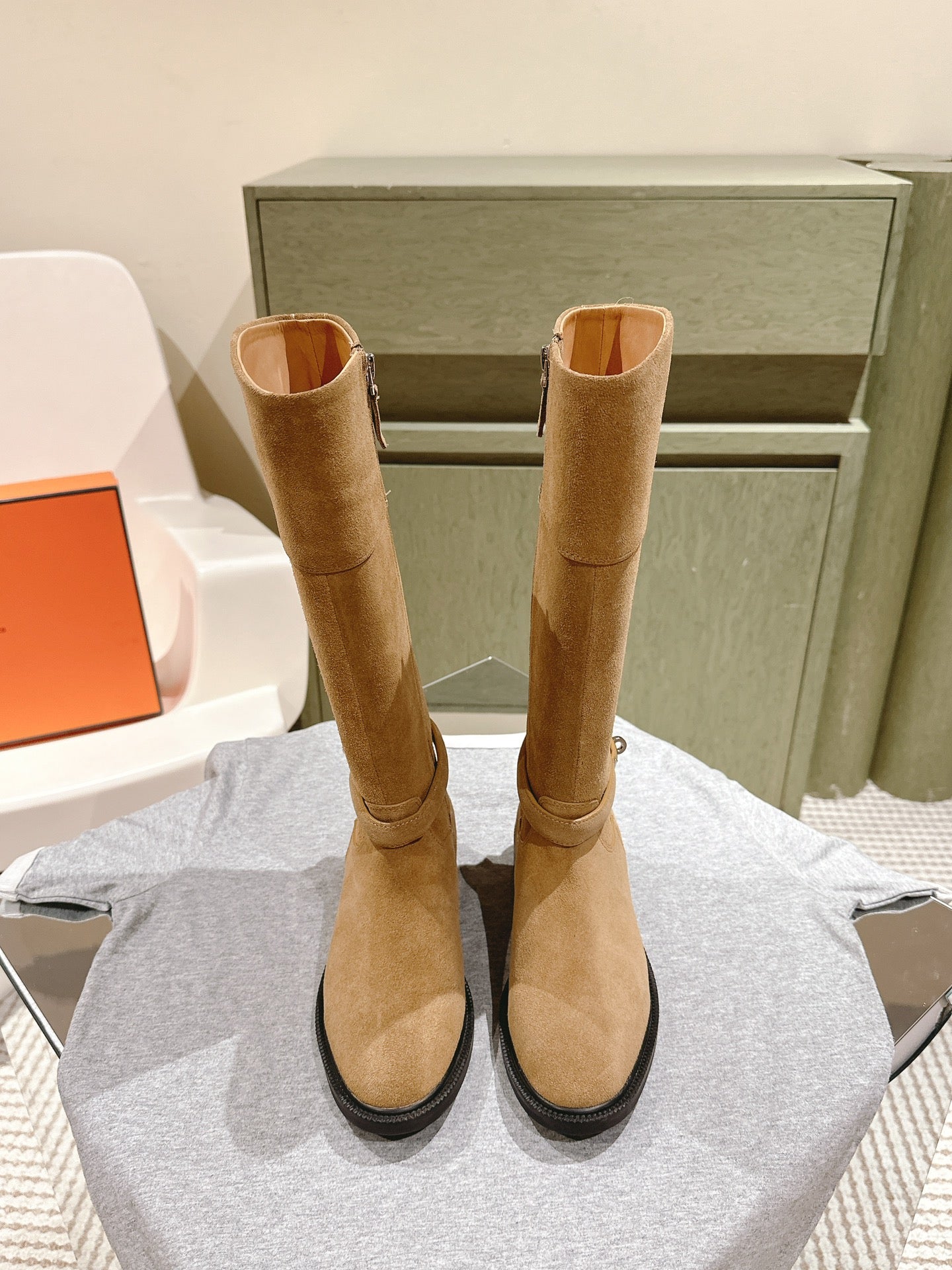 HM 24ss Kelly Martin Long Boots 35mm Beige Suede 445503