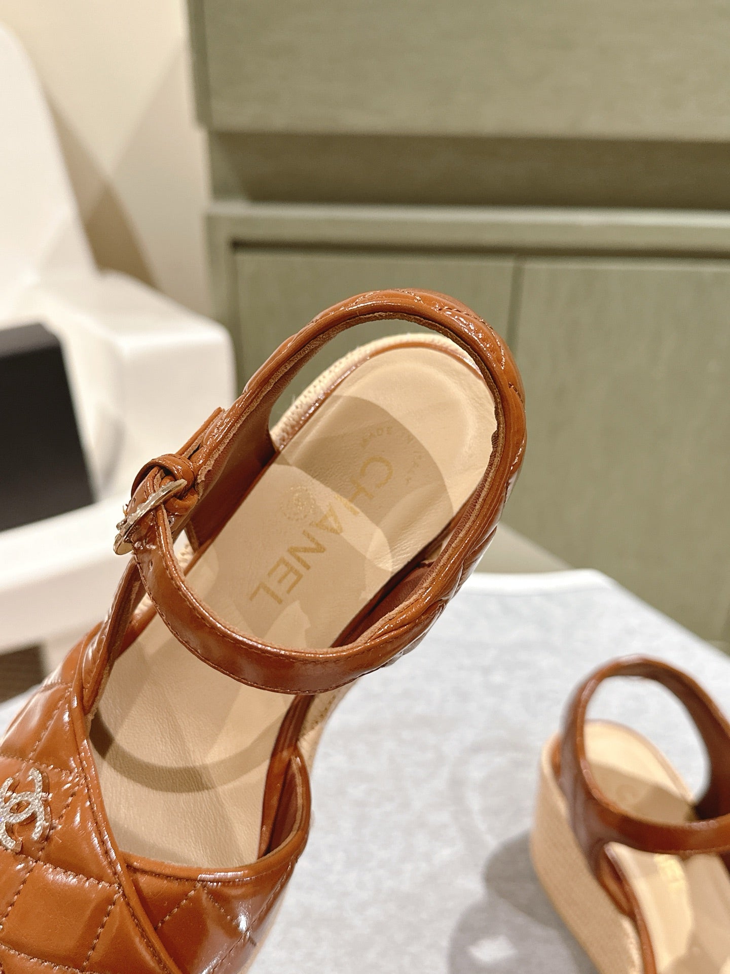 CC 25ss Espadrille Sandals 85mm Caramel Quited Sheepskin 462240