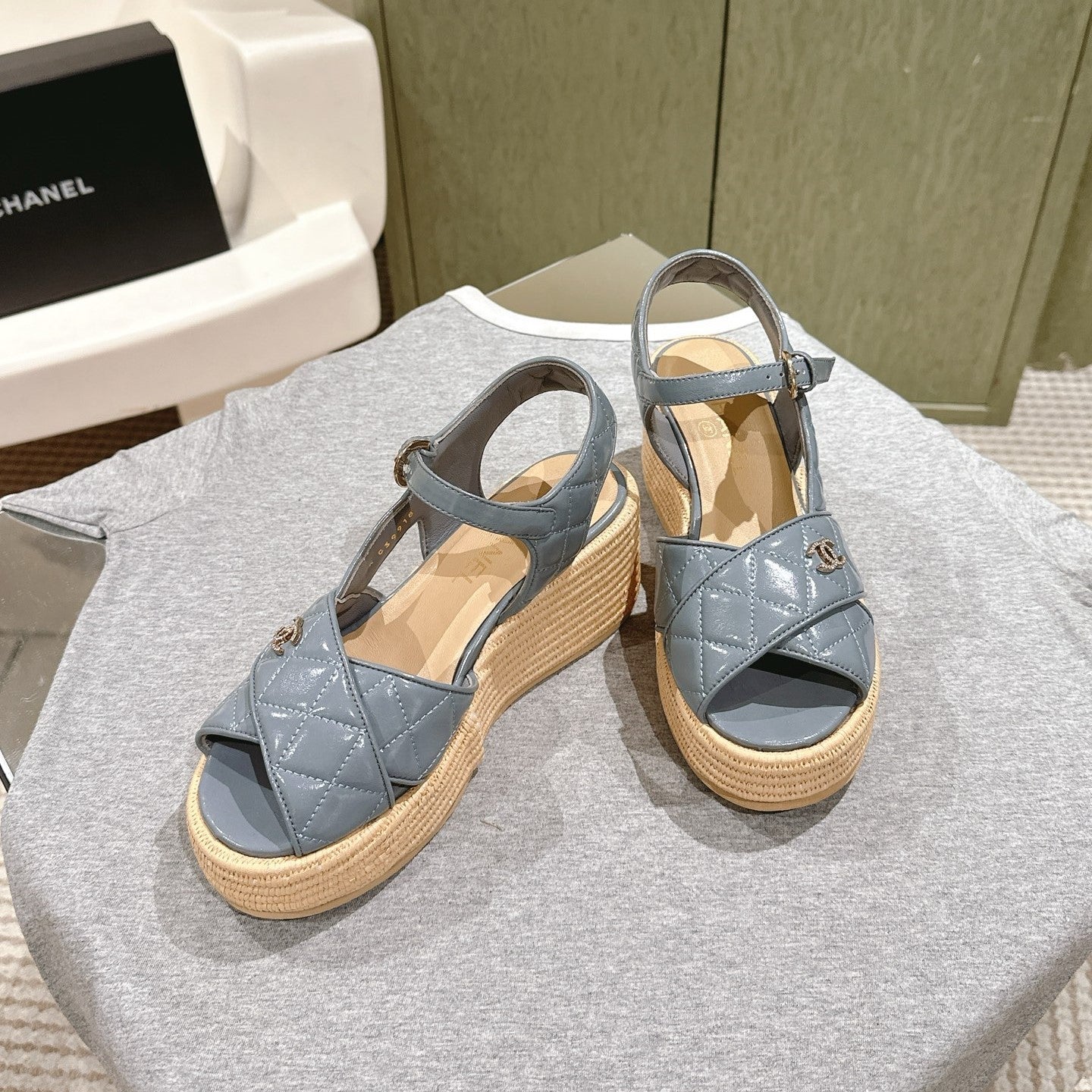 CC 25ss Espadrille Sandals 85mm Slate Blue Quited Sheepskin 462241