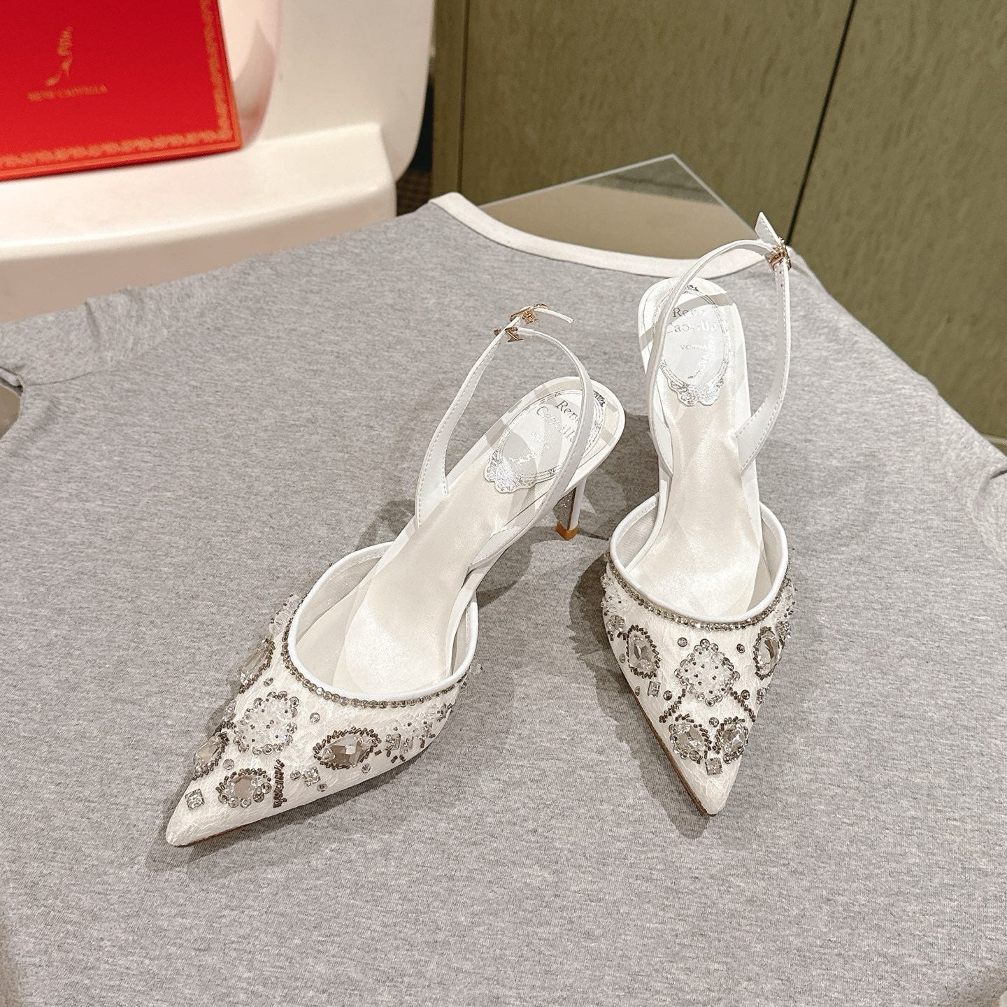 RC 25C Slingback Diamond High Heel 8cm White Silk Rhinestones 268078
