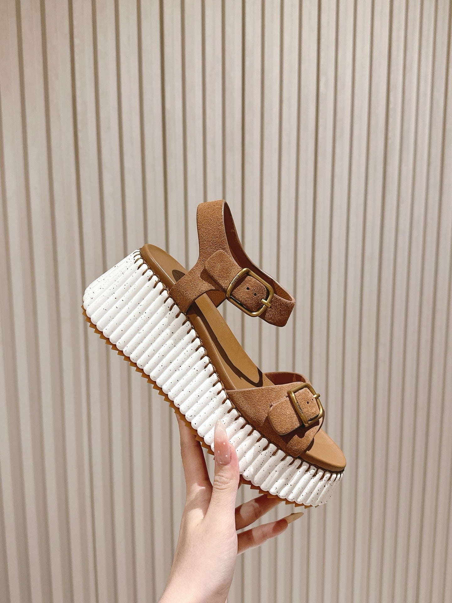 Chloé 26S High-Heeled Sandals in Brown Lambskin and Suede