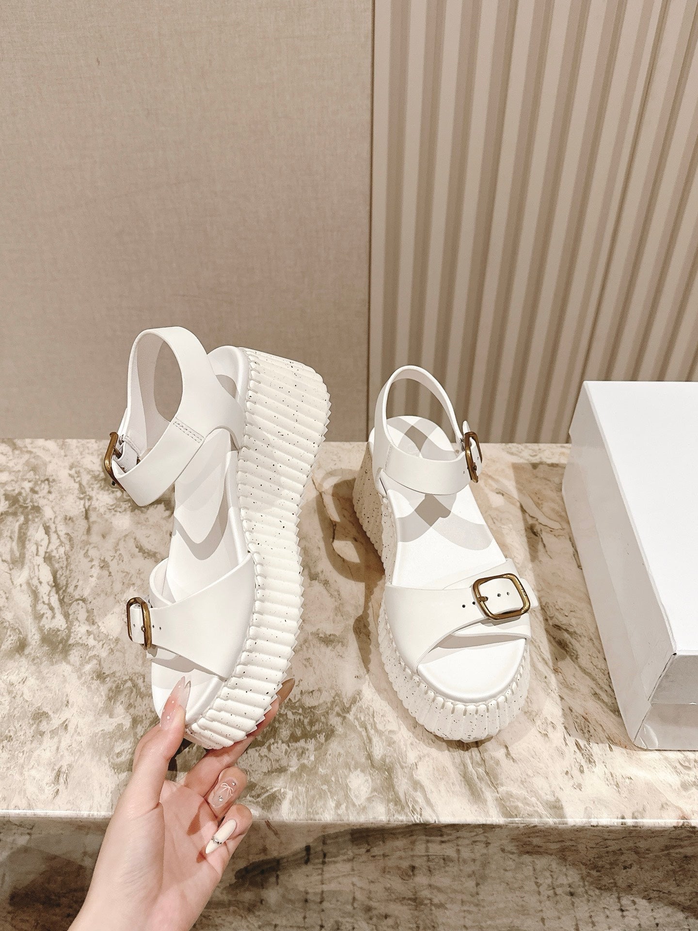 Chloé 26S High-Heeled Sandals in White Lambskin with Gold Hardware