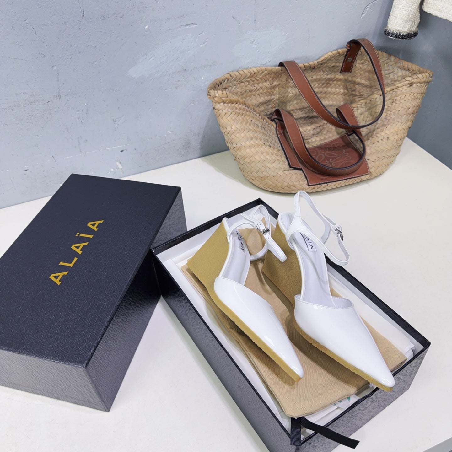 Alaia Wedge Pumps 10cm White Sheepskin 674289