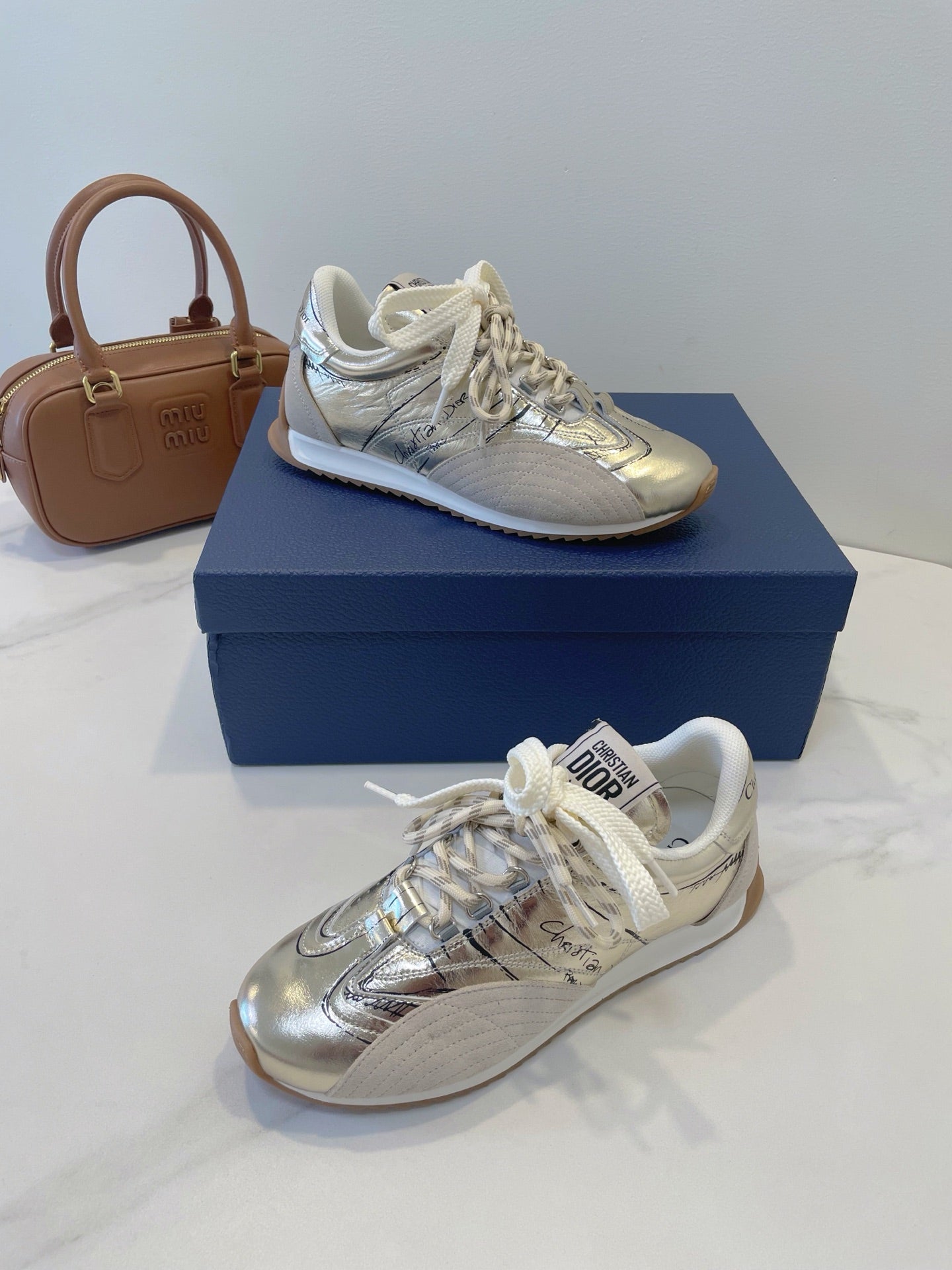 CD 26s D-Sketch Sneakers Sliver Taupe Suede Lambskin 908093