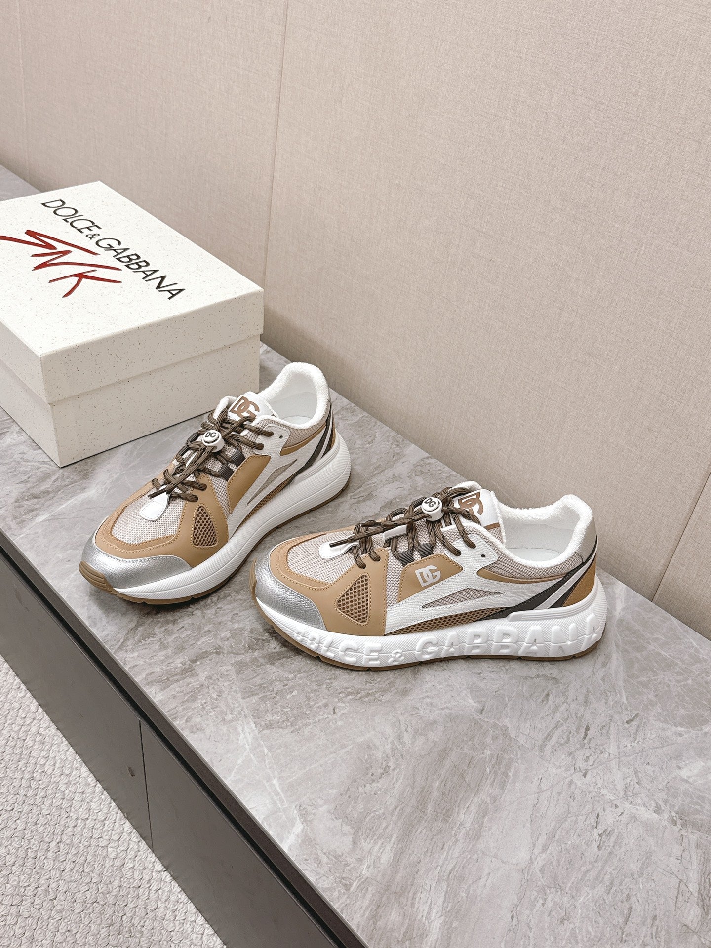 DC Chunky Sneakers Brown White Silver Cowhide & Mesh Lining 339127