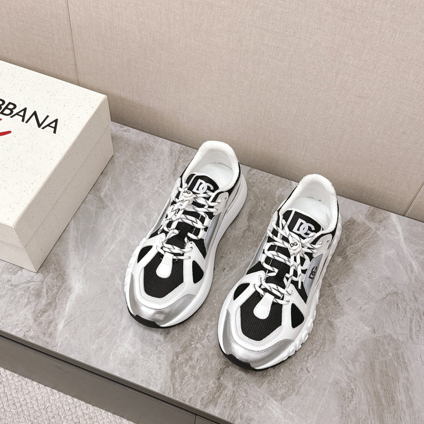 DC Chunky Sneakers Black White Silver Cowhide & Mesh Lining 339128