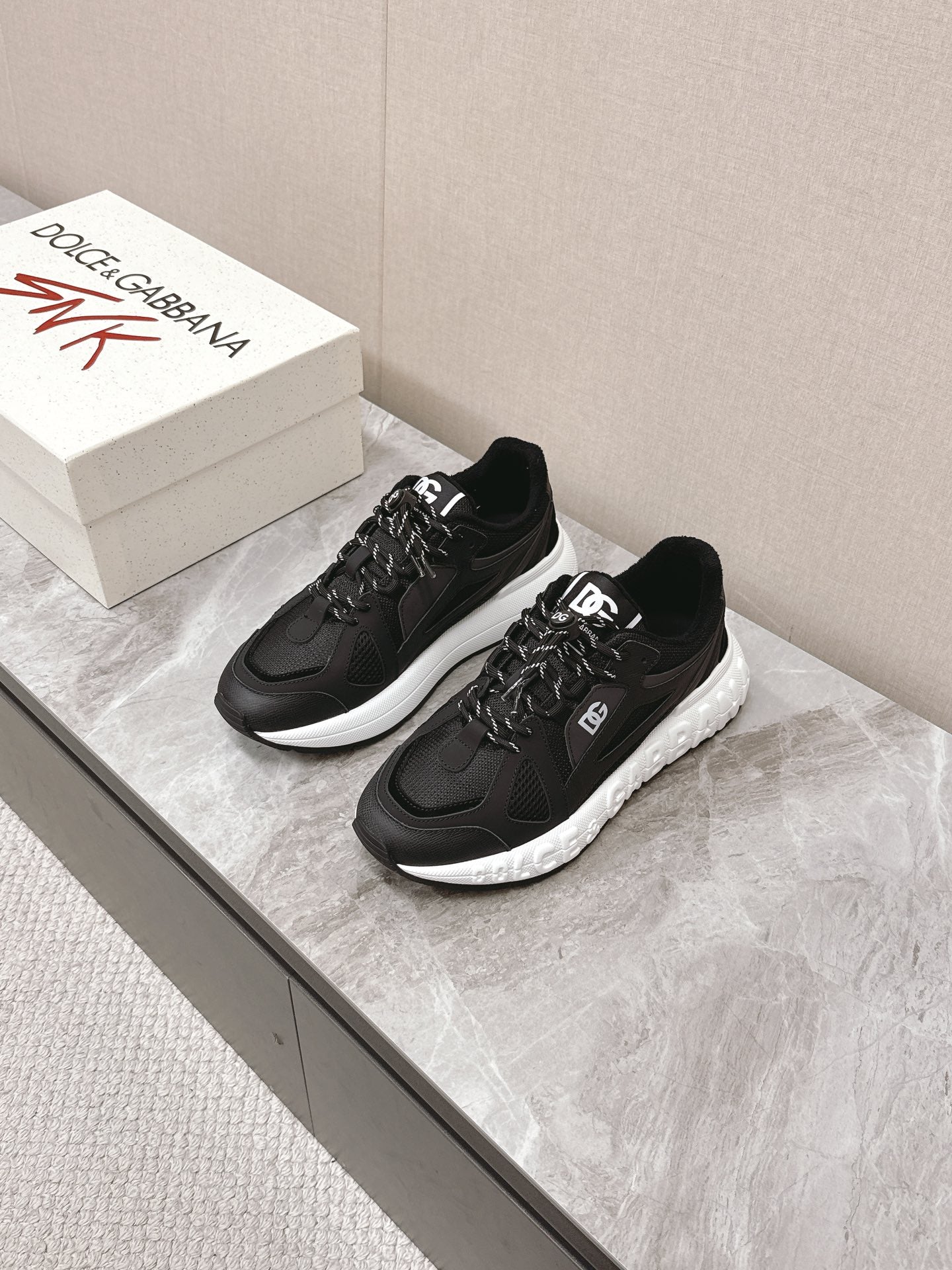 DC Chunky Sneakers Black Cowhide & Mesh Lining 339130