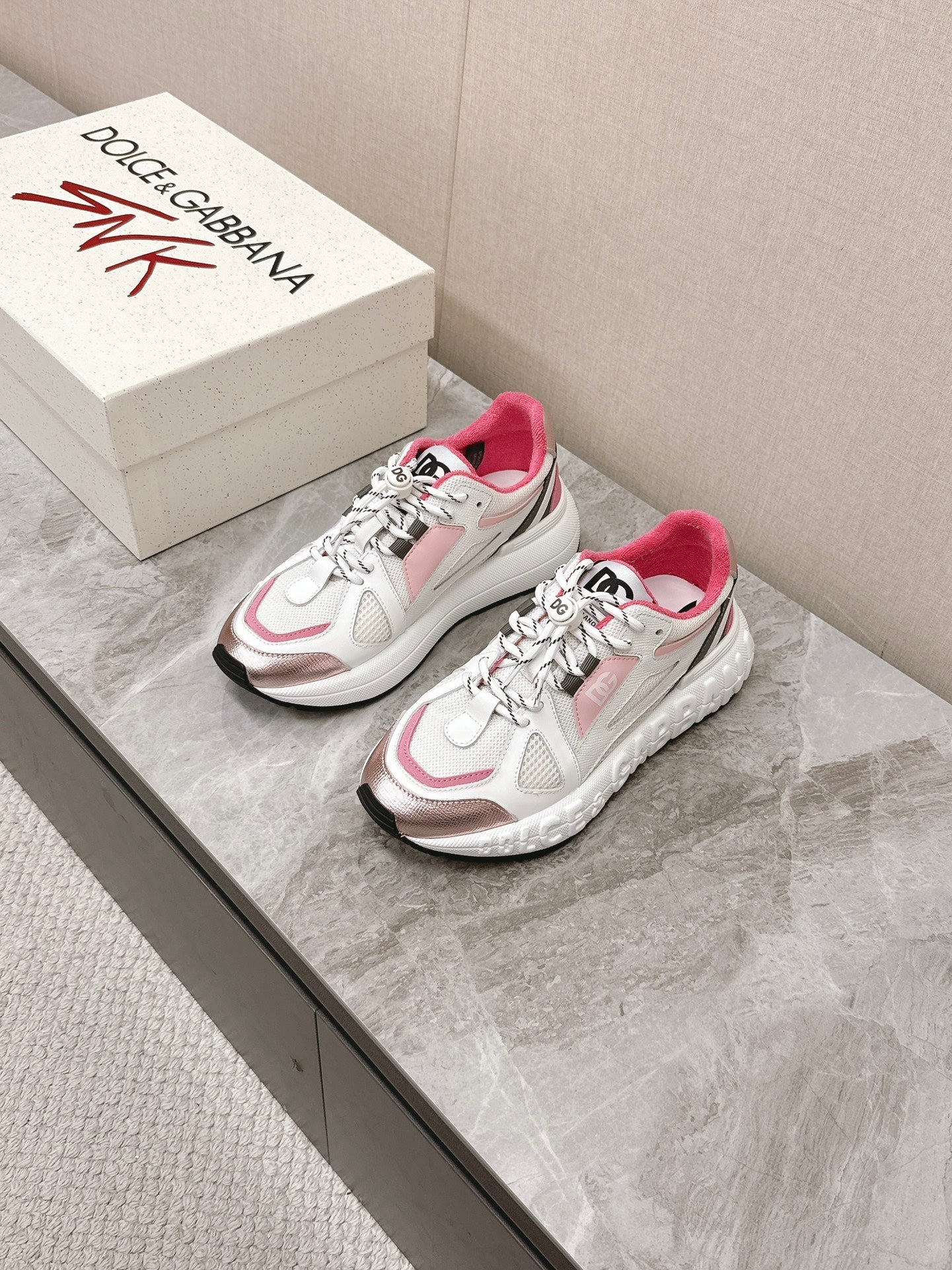 DC Chunky Sneakers White Pink Cowhide & Mesh Lining 339131