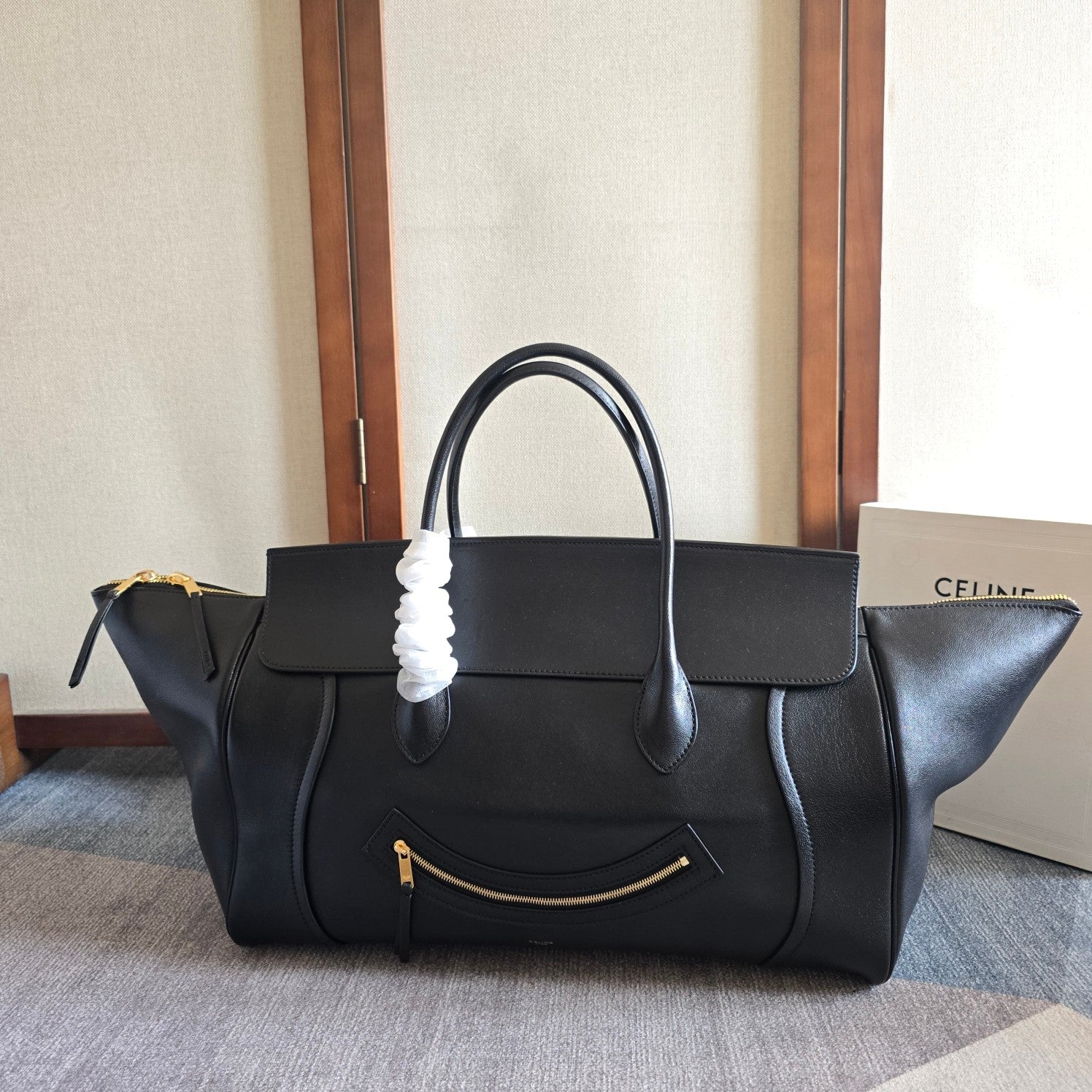 Celine 2026 Large Luggage Black Shiny Lambskin
