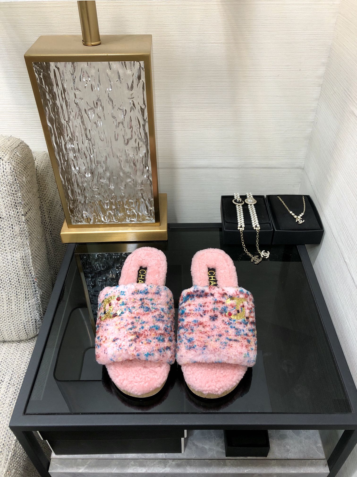 CC 26s Slippers Pink Mix Blue Red Fleece Wool 970120