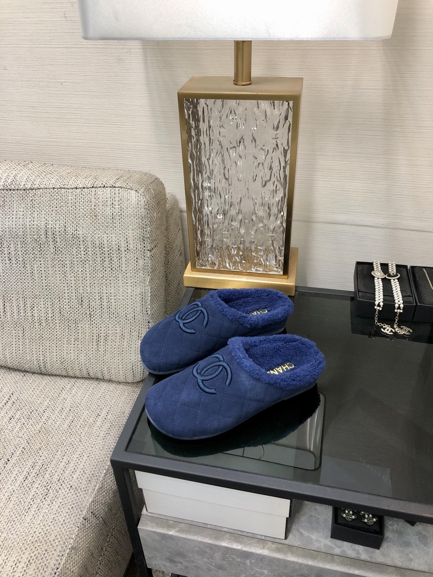 CC 26s Mules Dark Blue Quilted Suede Shearling 970152