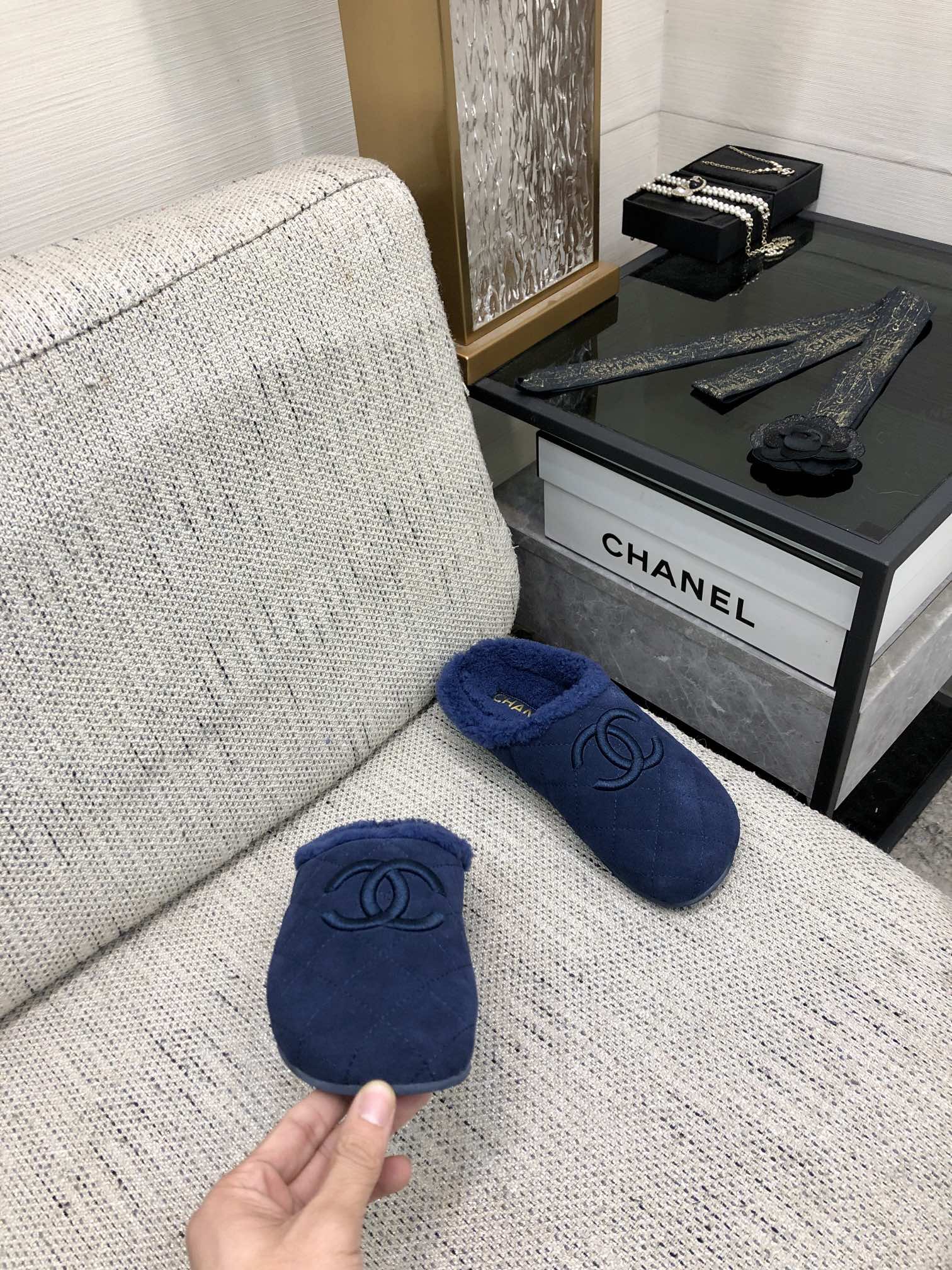 CC 26s Mules Dark Blue Quilted Suede Shearling 970152