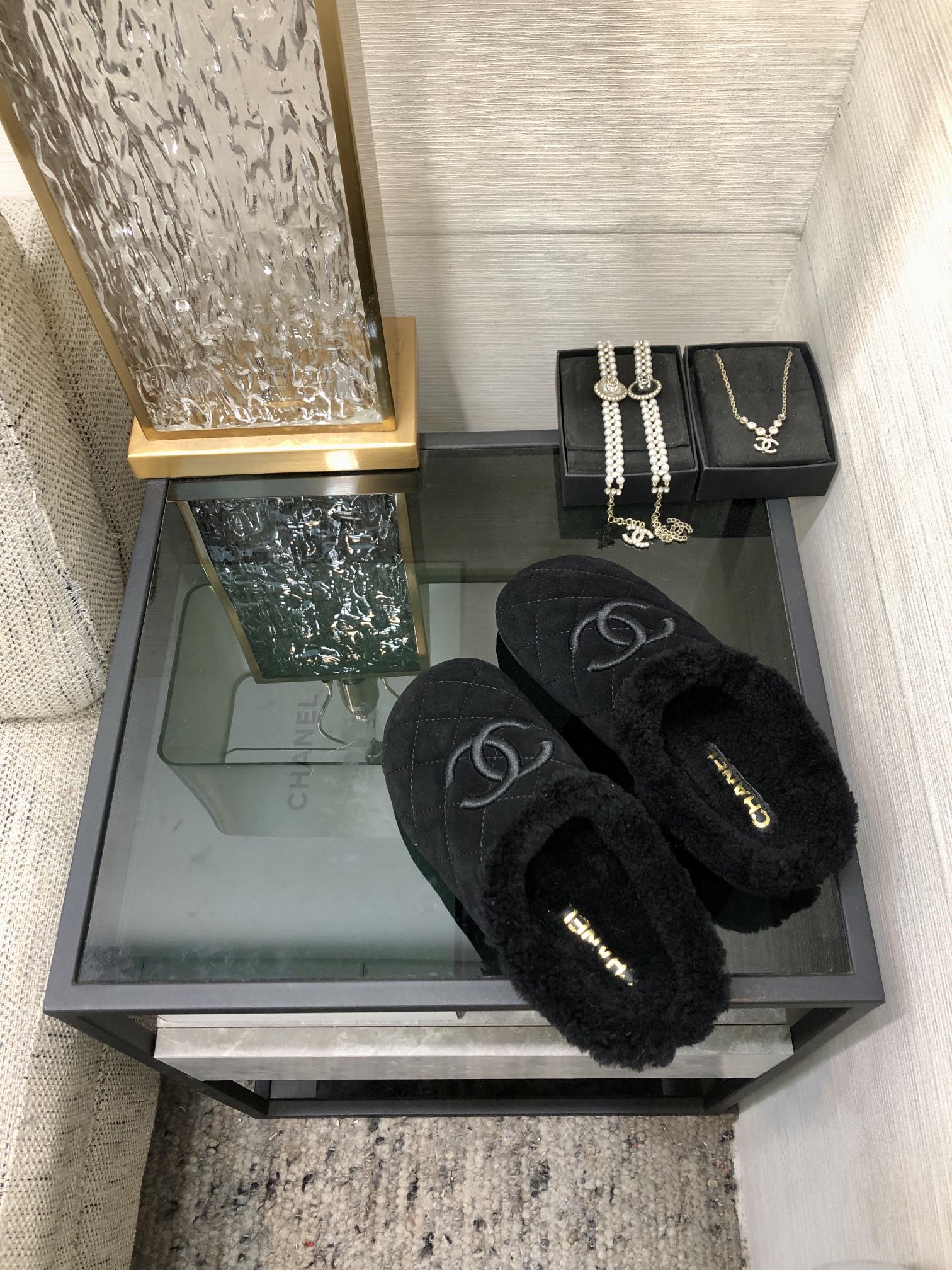 CC 26s Mules Black Quilted Suede Shearling 970153
