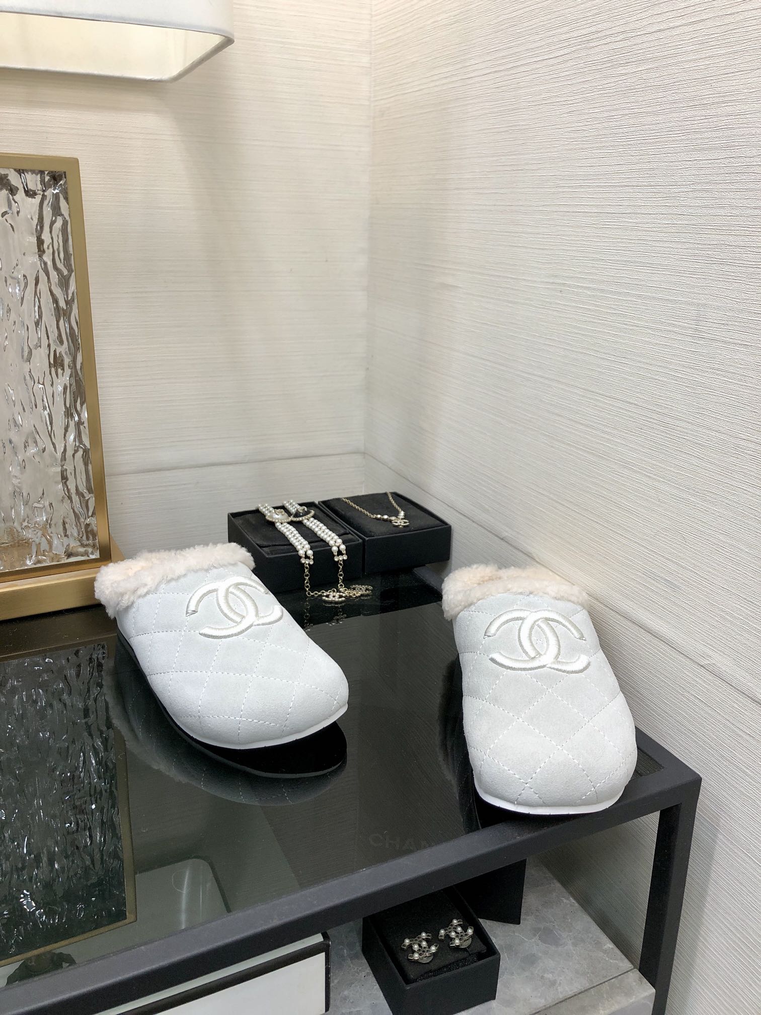 CC 26s Mules Grey Quilted Suede Shearling 970154