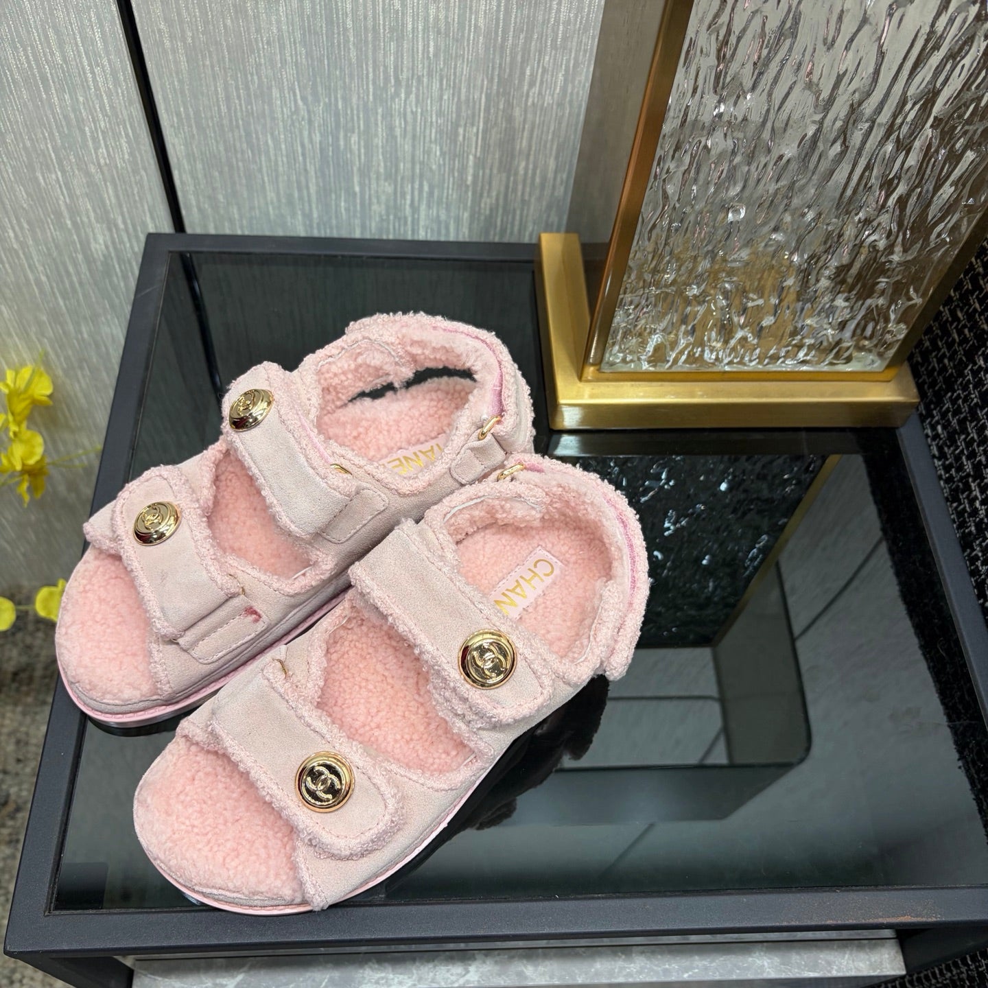 CC 26s Dad Sandals Light Pink Suede Shearing 970113
