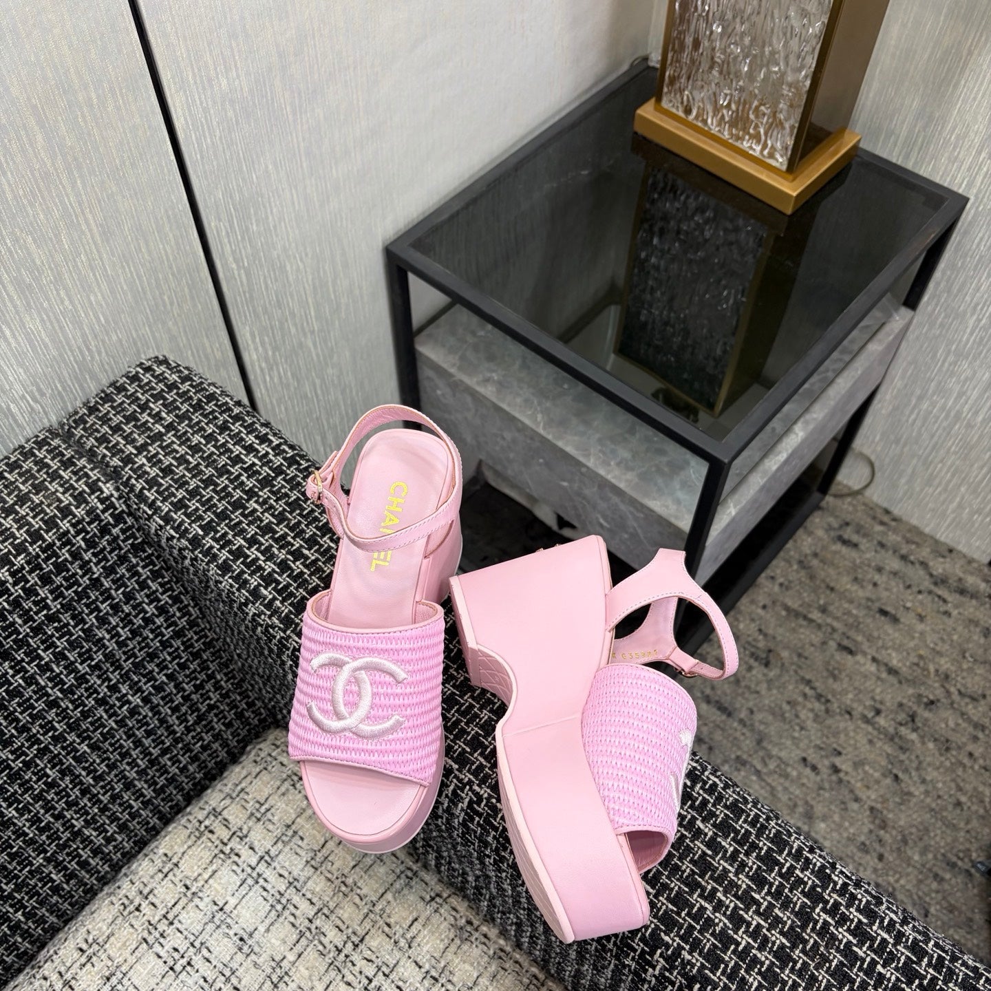 CC 26s Platform Sandal Light Pink Raffia Sheepskin 688696