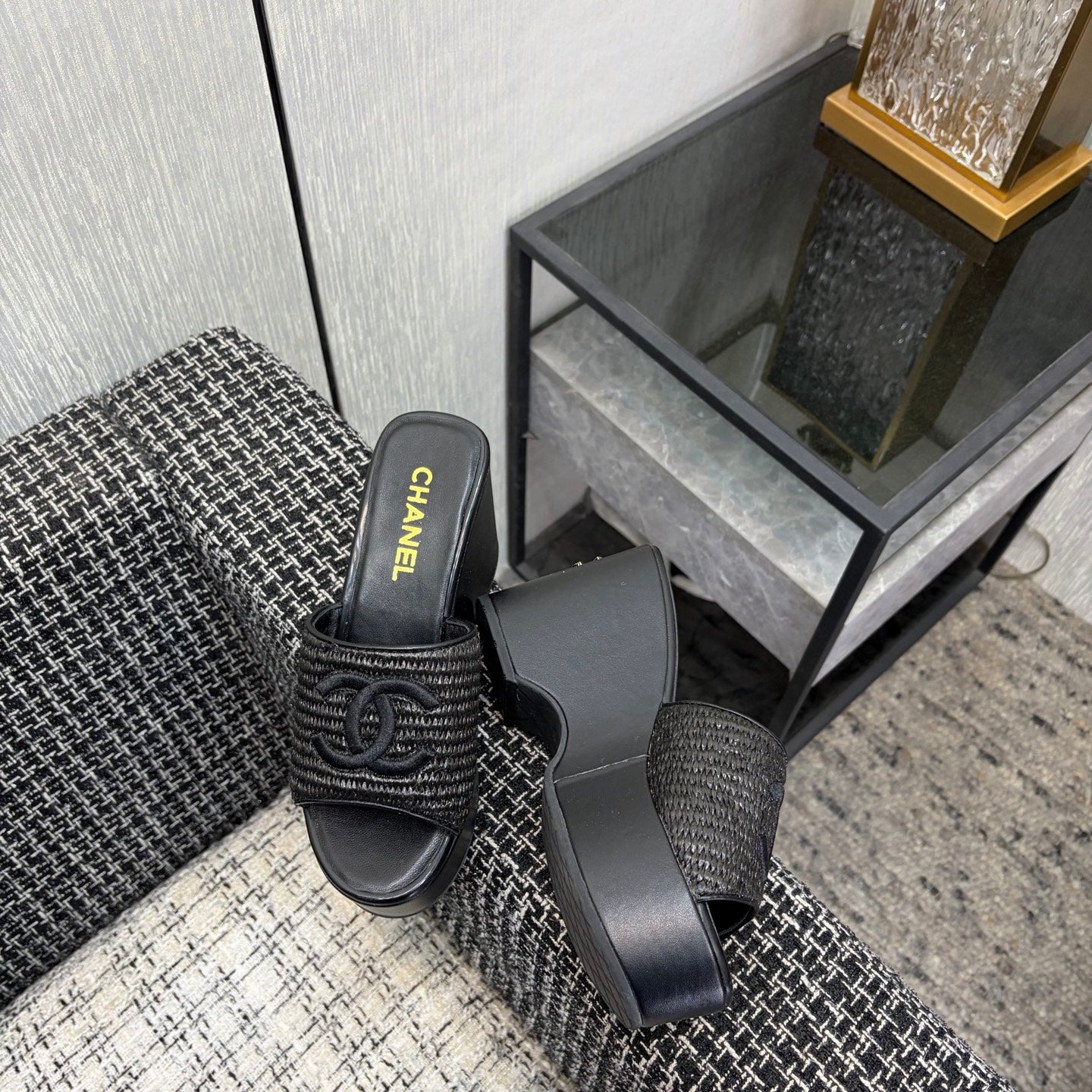 CC 26s Platform Slide Black Raffia Sheepskin 688700