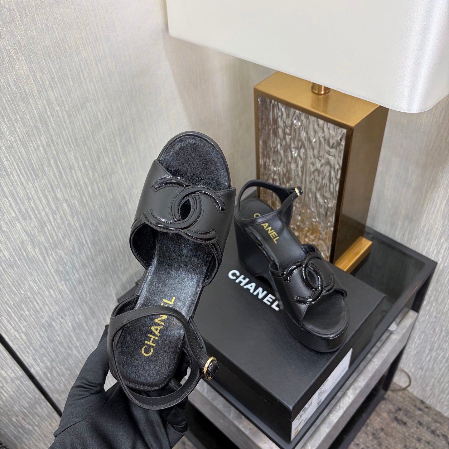 CC 26s Platform Sandals Black Sheepskin 688705