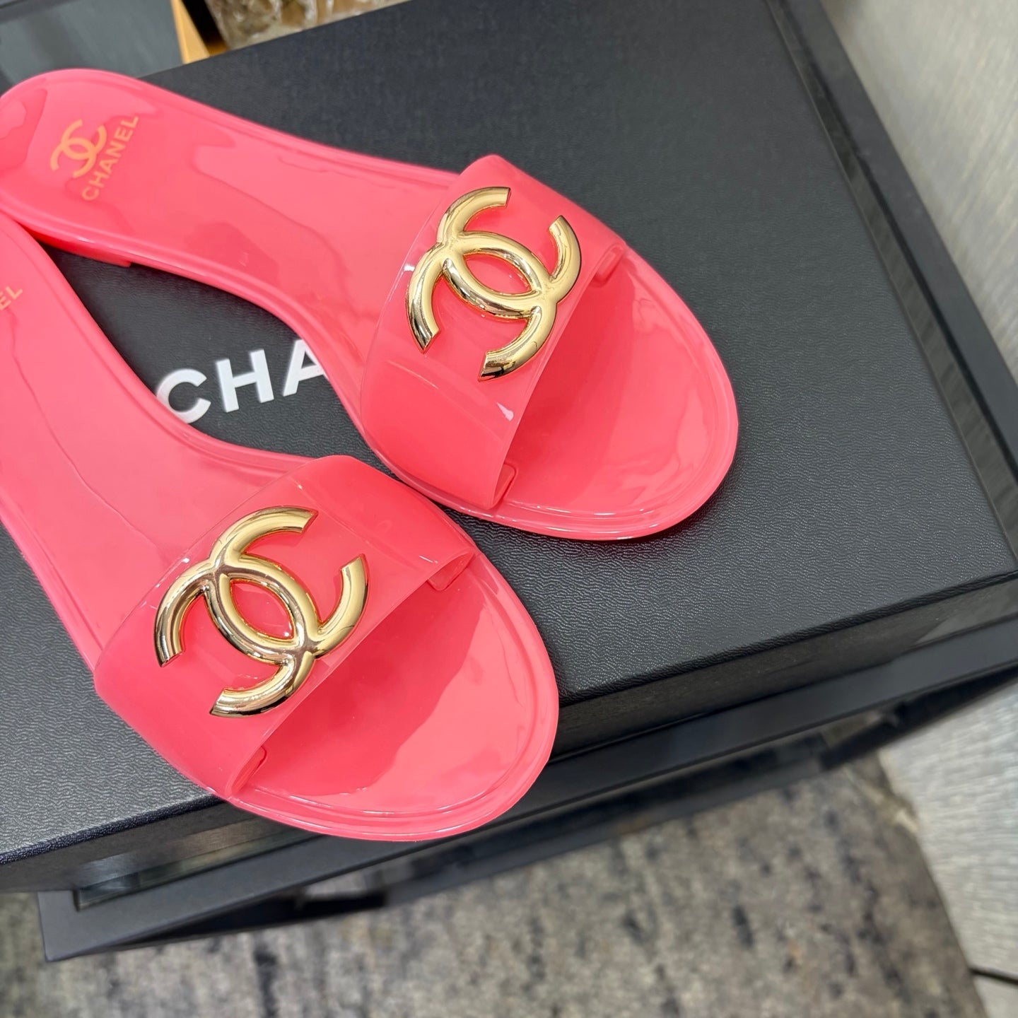 CC 2026 Slide Pink TPU 826019
