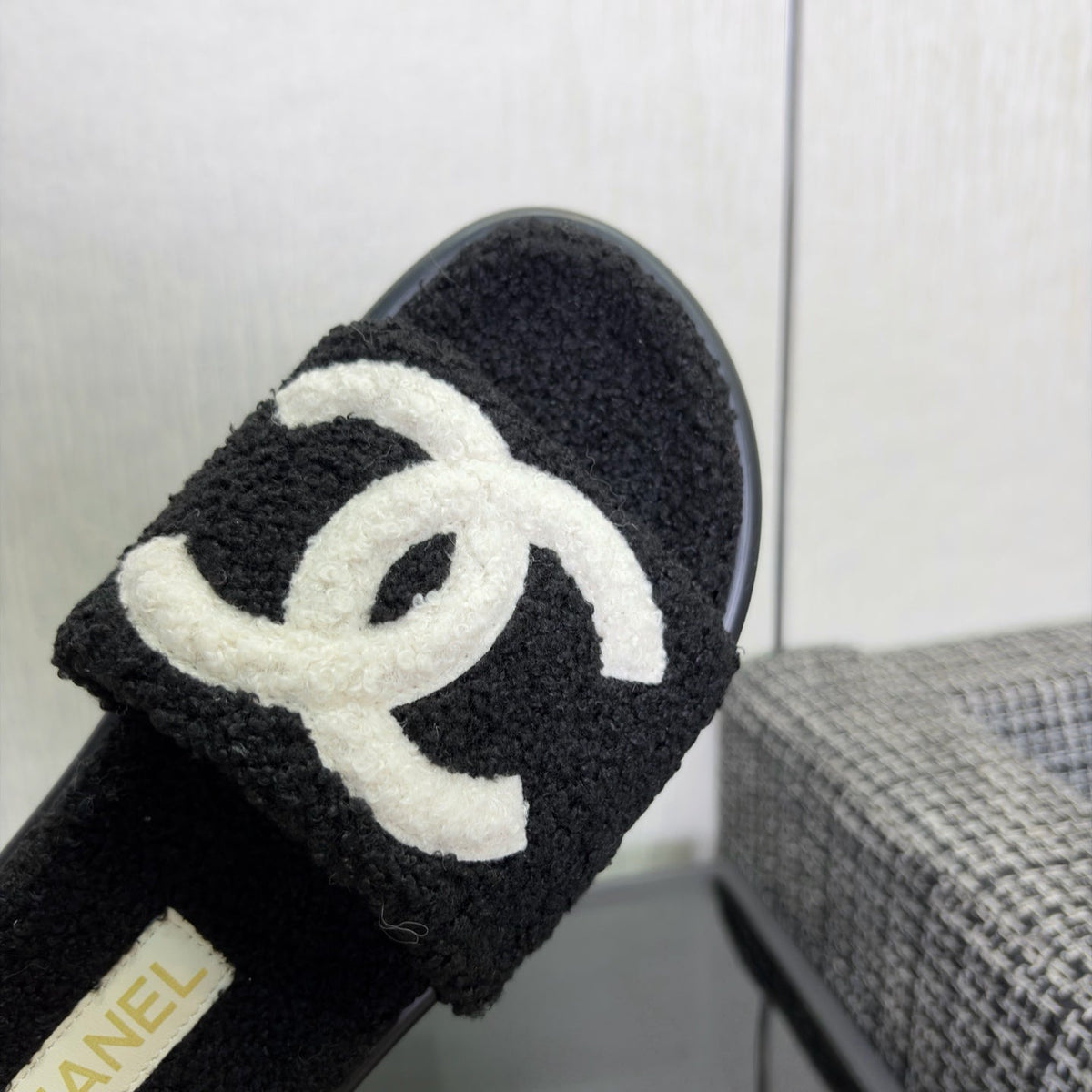 CC 26s Shearling Slide Flat Mules Black White Wool 128101